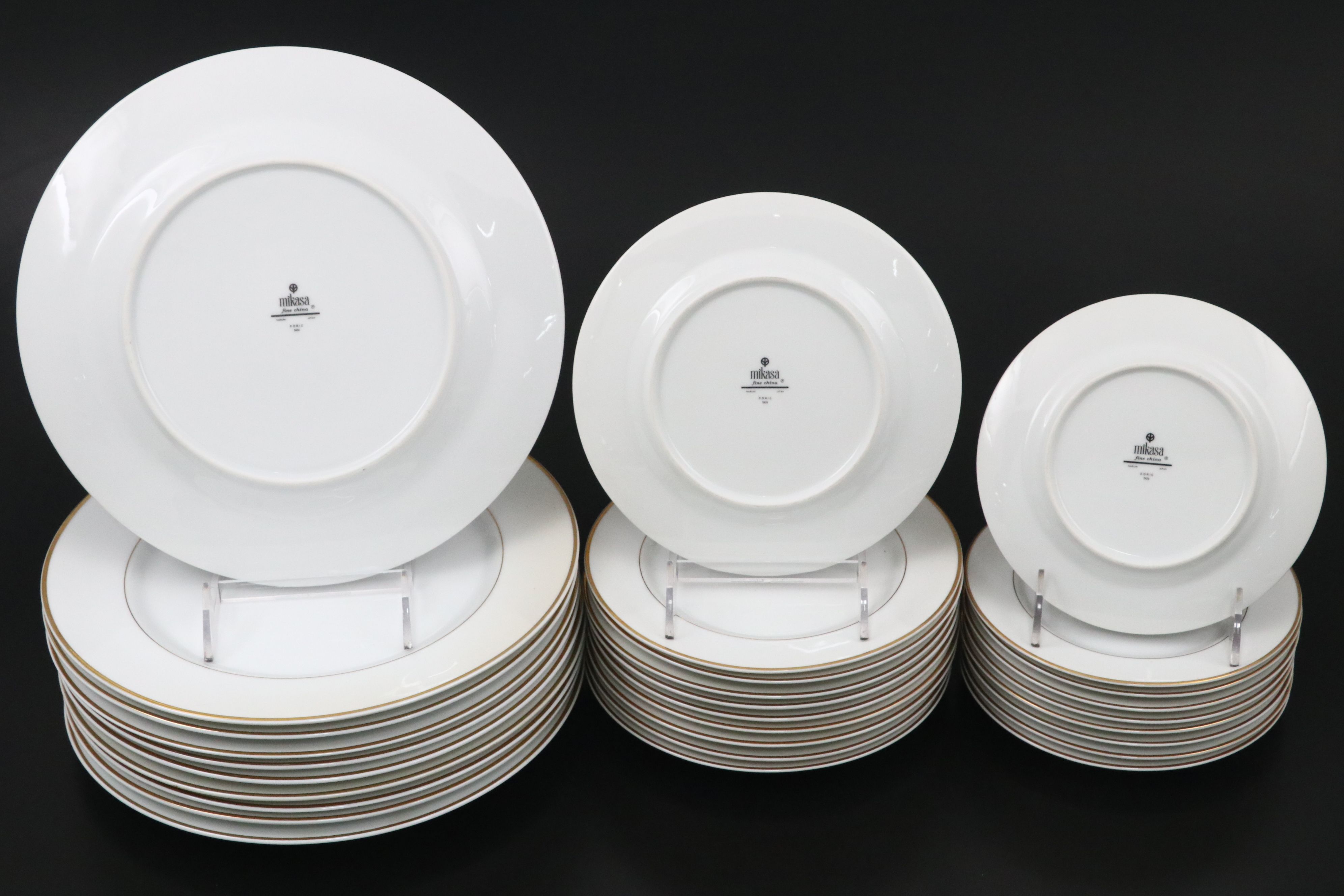 Mikasa "Doric" Gilt Trim Ceramic Dinnerware