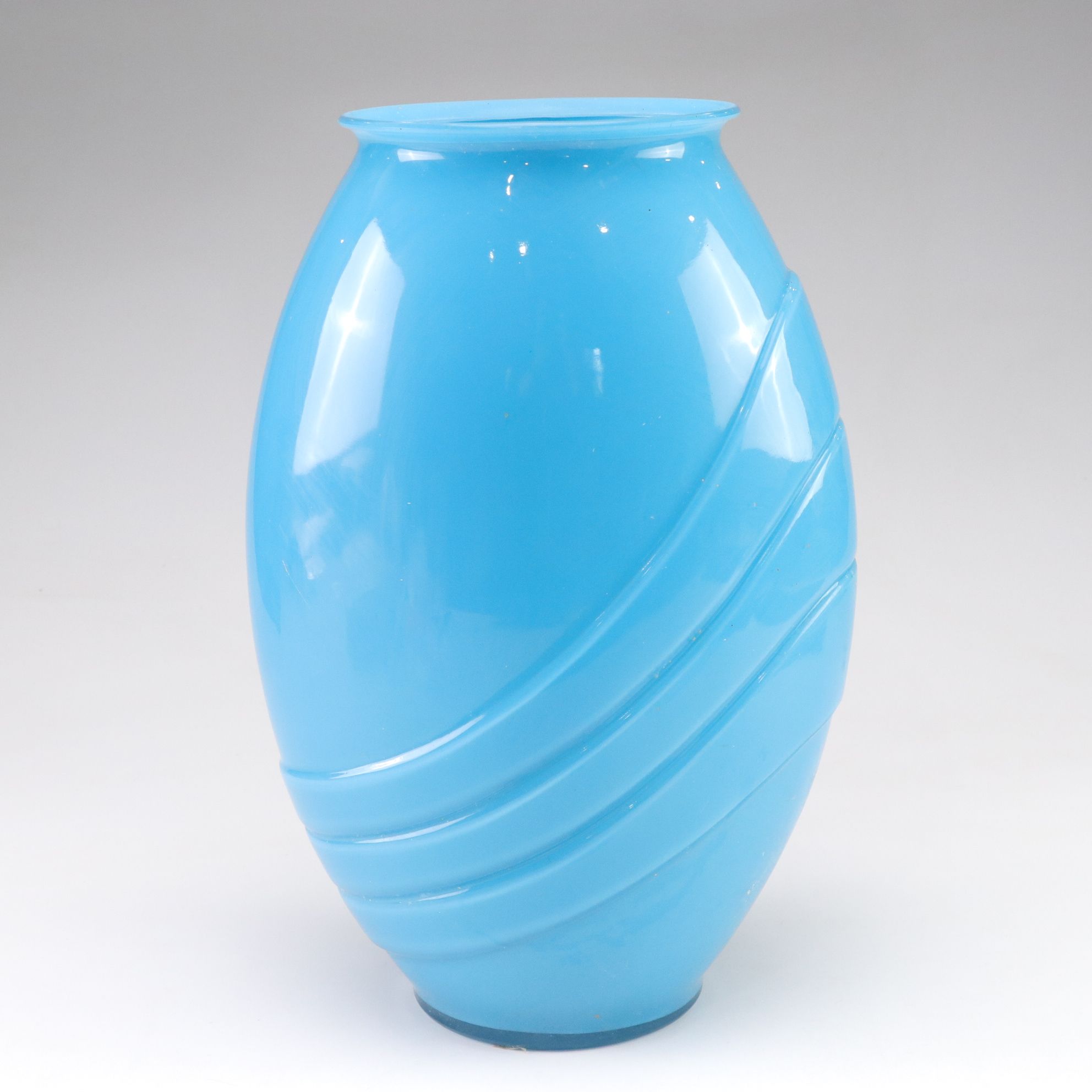 Anchor Hocking Deco Revival Cerulean Draped Glass Vase
