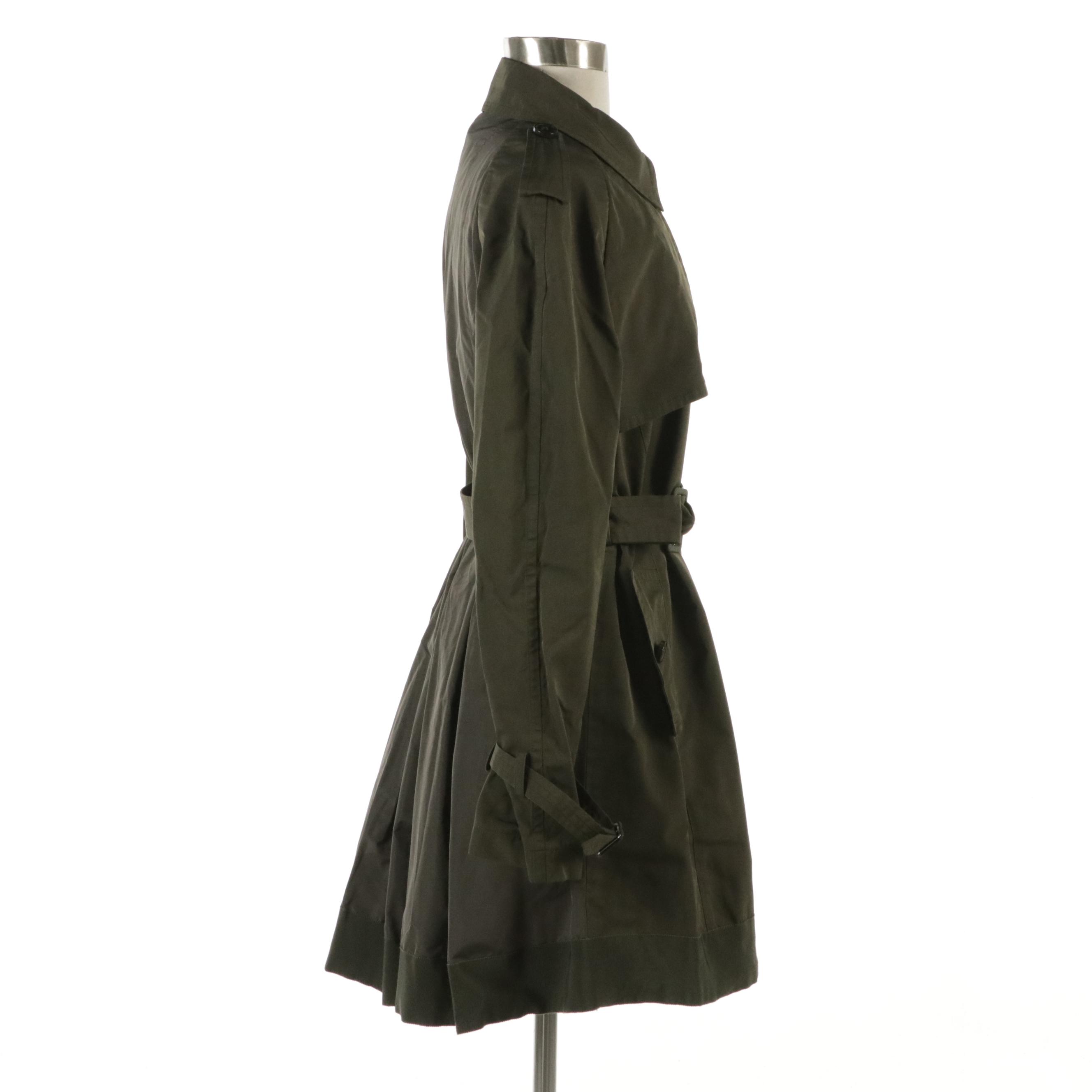 Moncler Pleated-Back Trench Coat Jacket in Olive Green Nylon and Cotton Twill