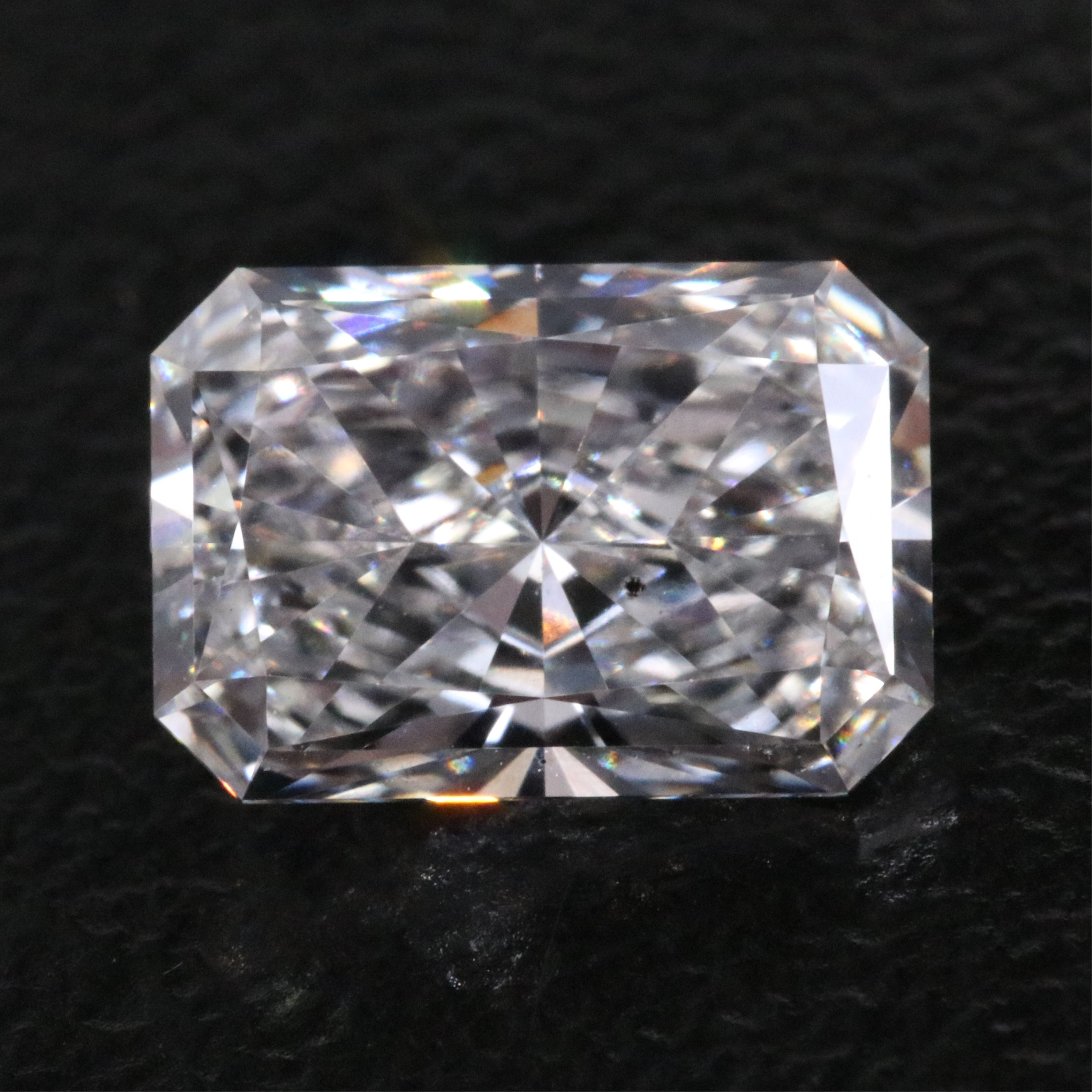 Loose 1.36 CT Lab Grown Diamond with IGI Report