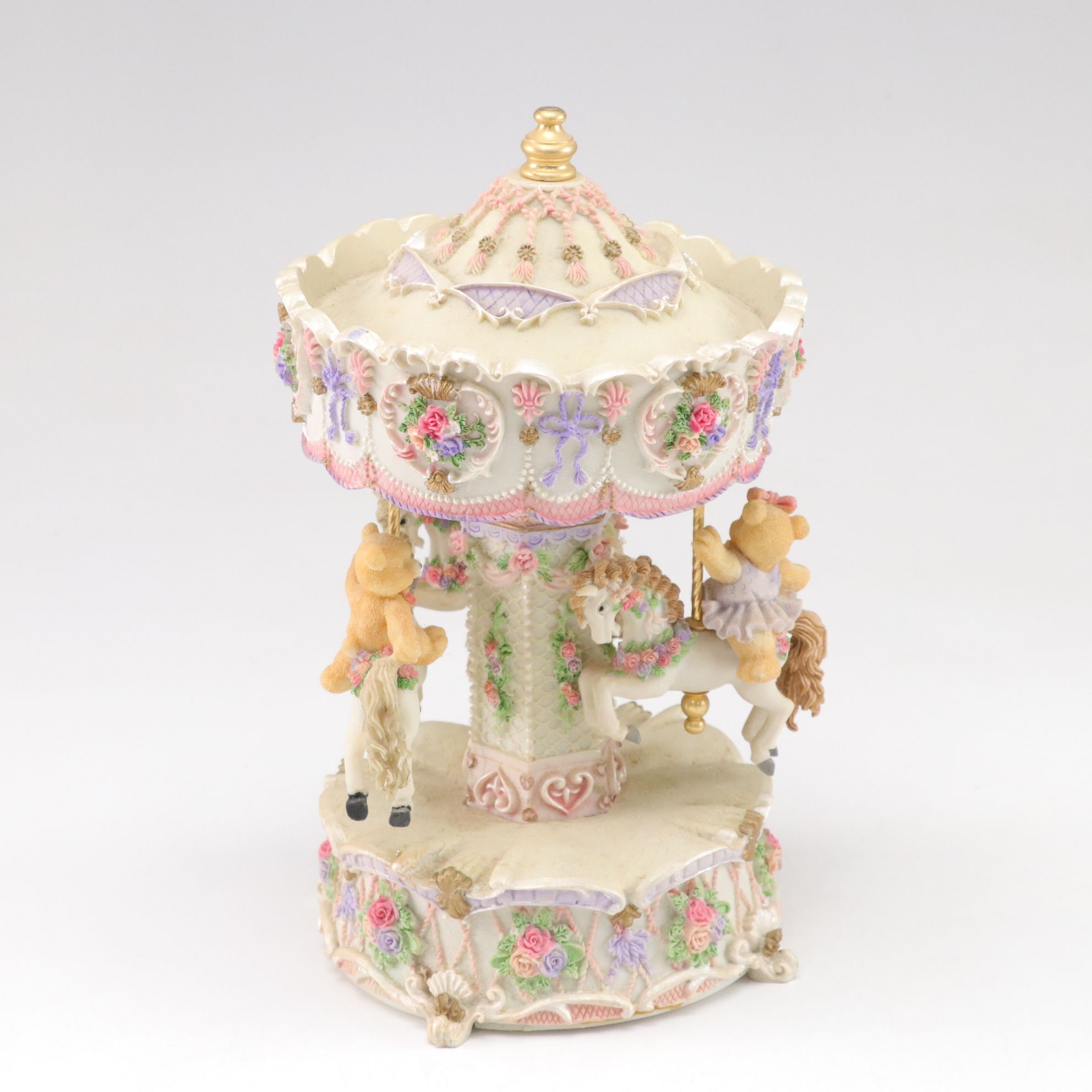 Musical Princess Carriage with Animated "Angel and Gazebo Fountain" & Carousels