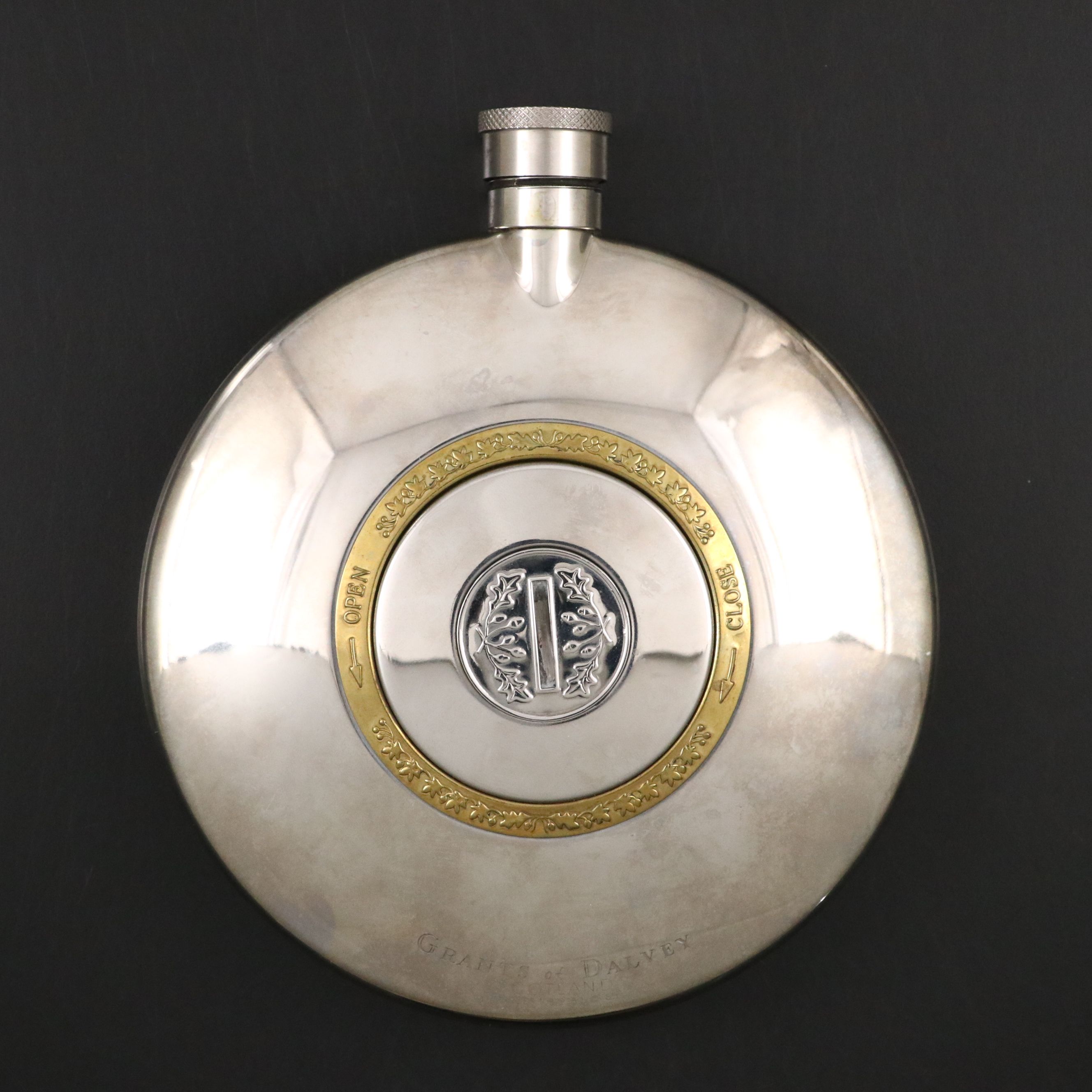 Grants of Dalvey Scottish Pocket Flask with Telescopic Metal Shot Glass