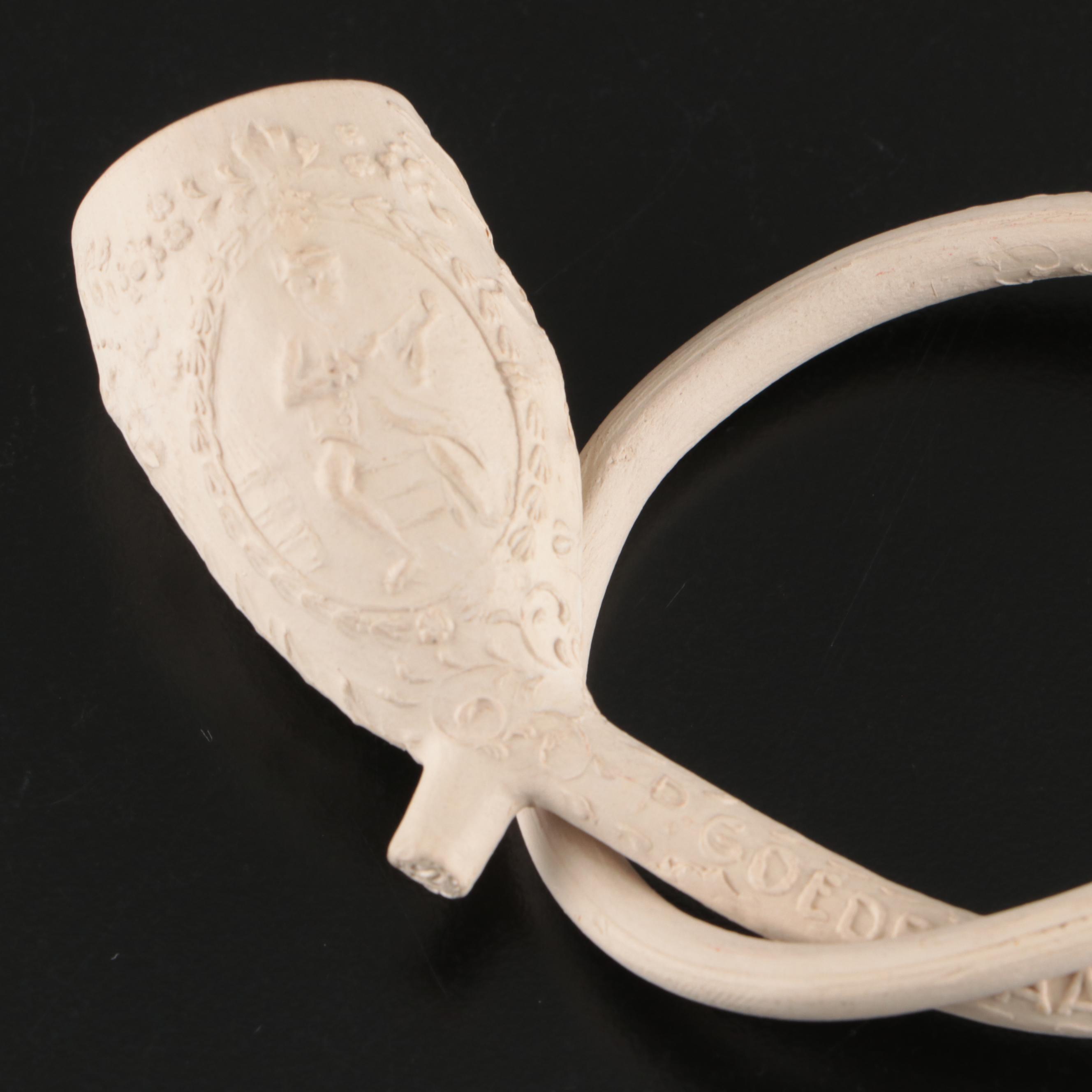 George V Coronation, Dutch Goedewaagen Relief Ring and More Clay Tobacco Pipes