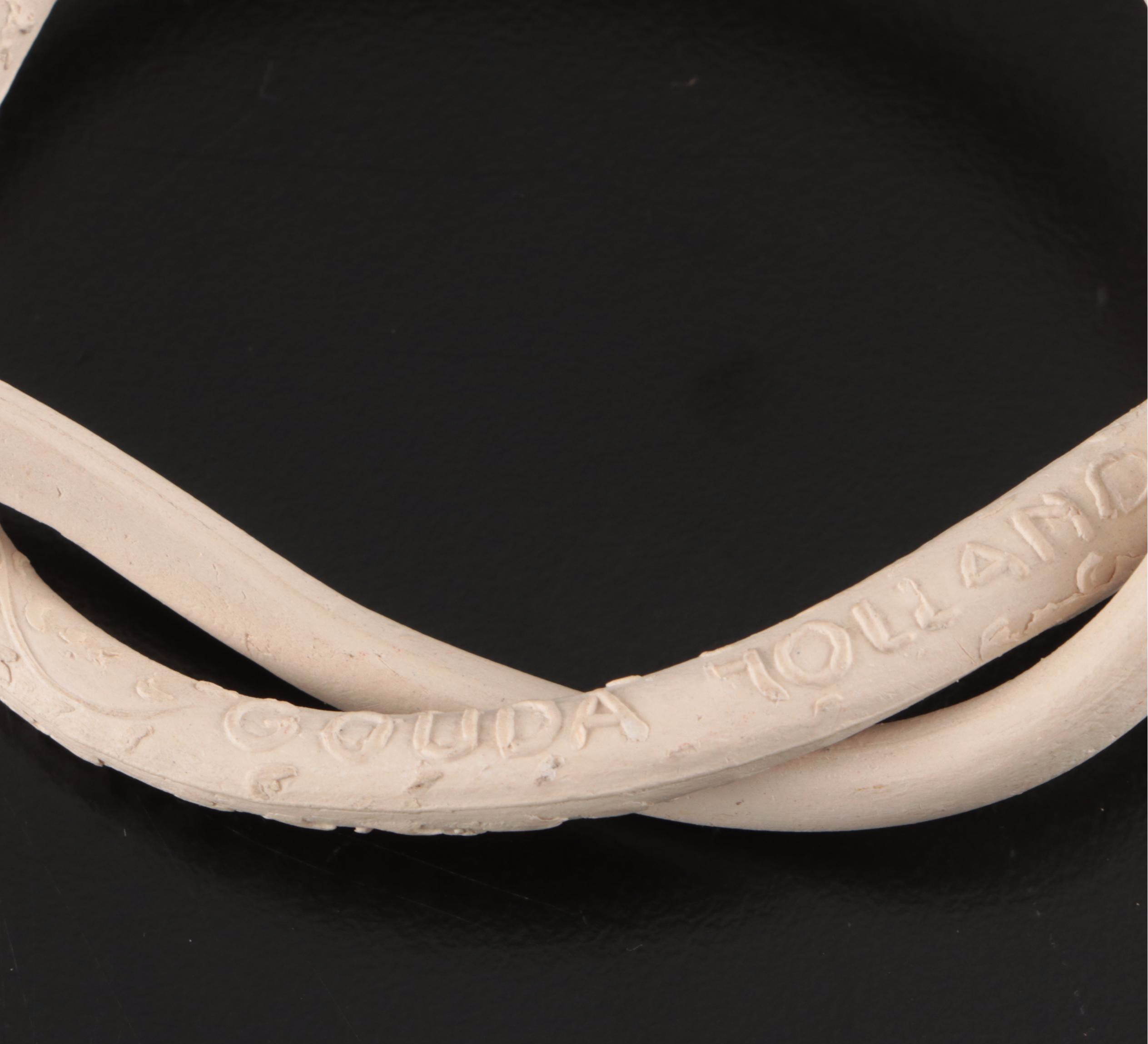 George V Coronation, Dutch Goedewaagen Relief Ring and More Clay Tobacco Pipes