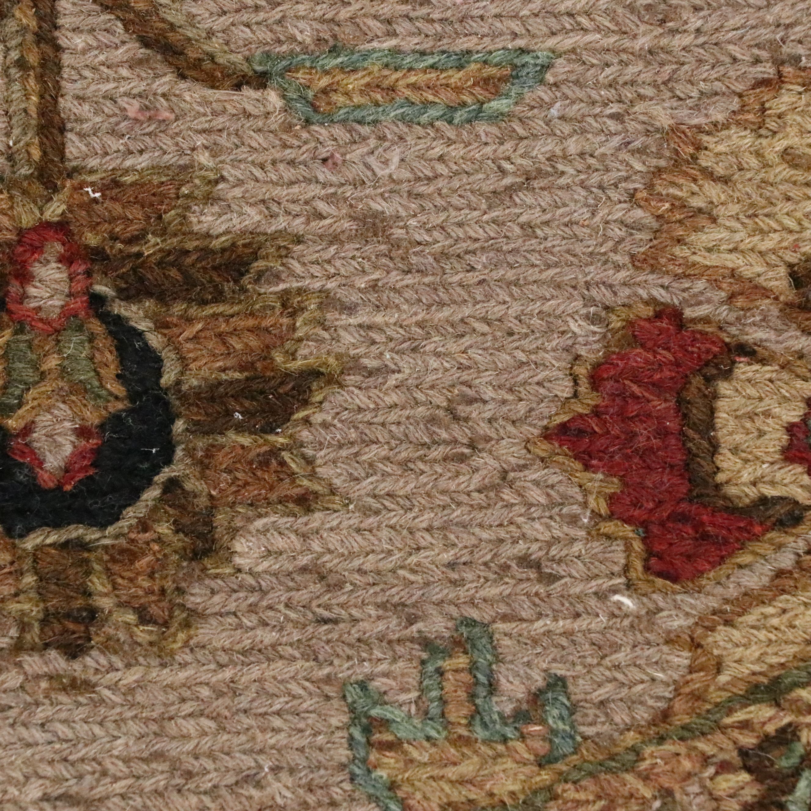 6'3 Round Handwoven Indian Soumak Area Rug