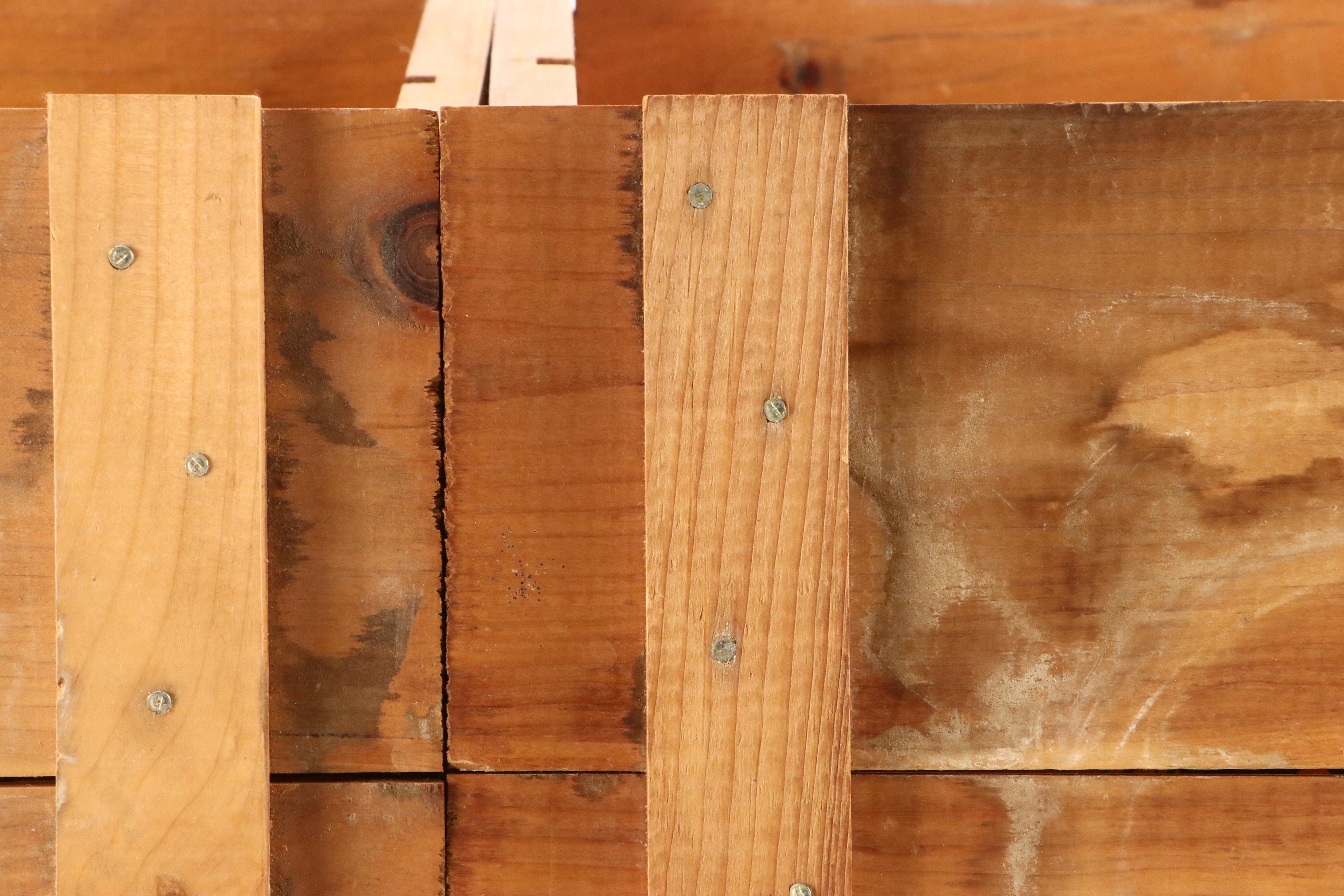 Procter & Gamble Crates, Baskets, and Other Branded Giftware