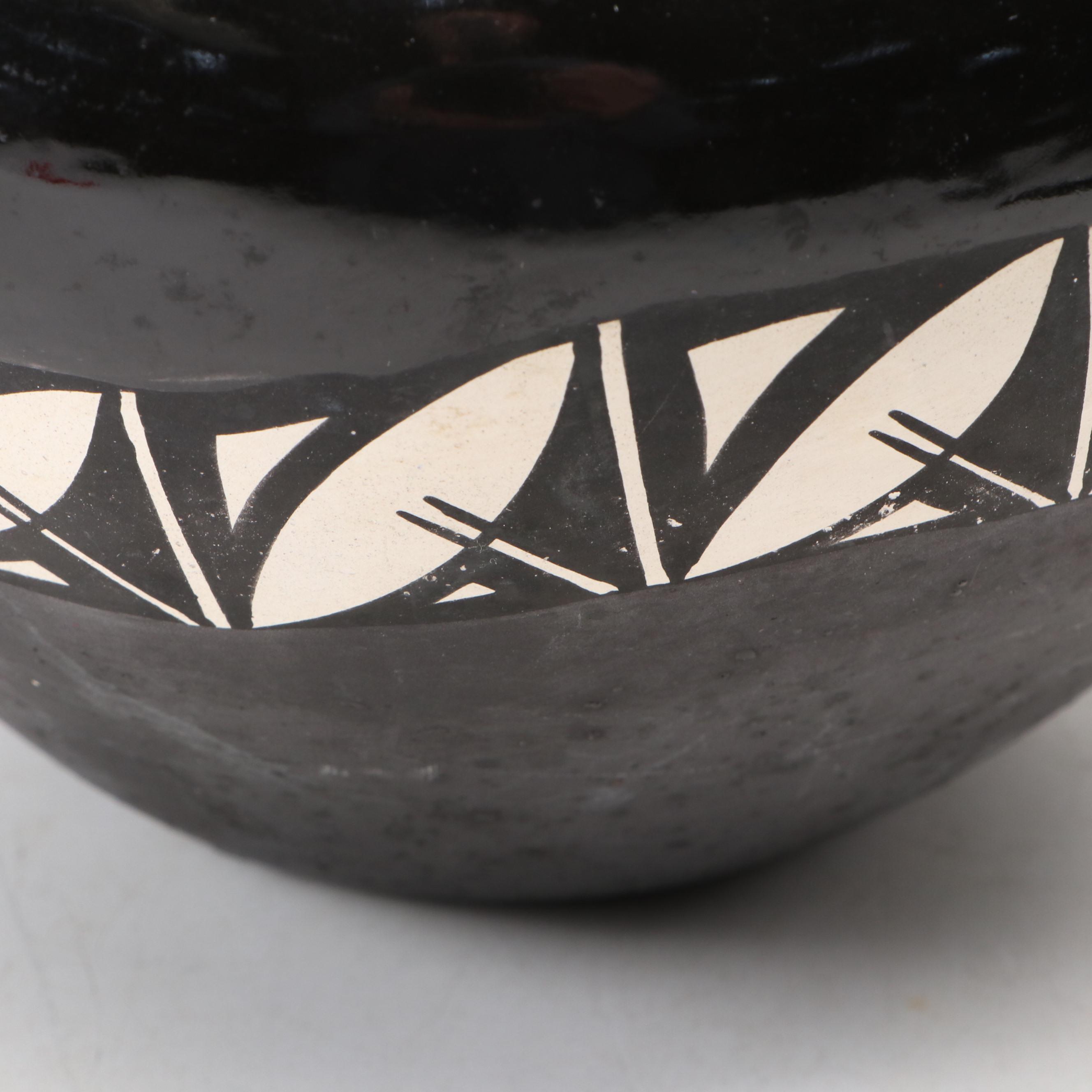 Acoma Pueblo Art Pottery Ceramic Vases