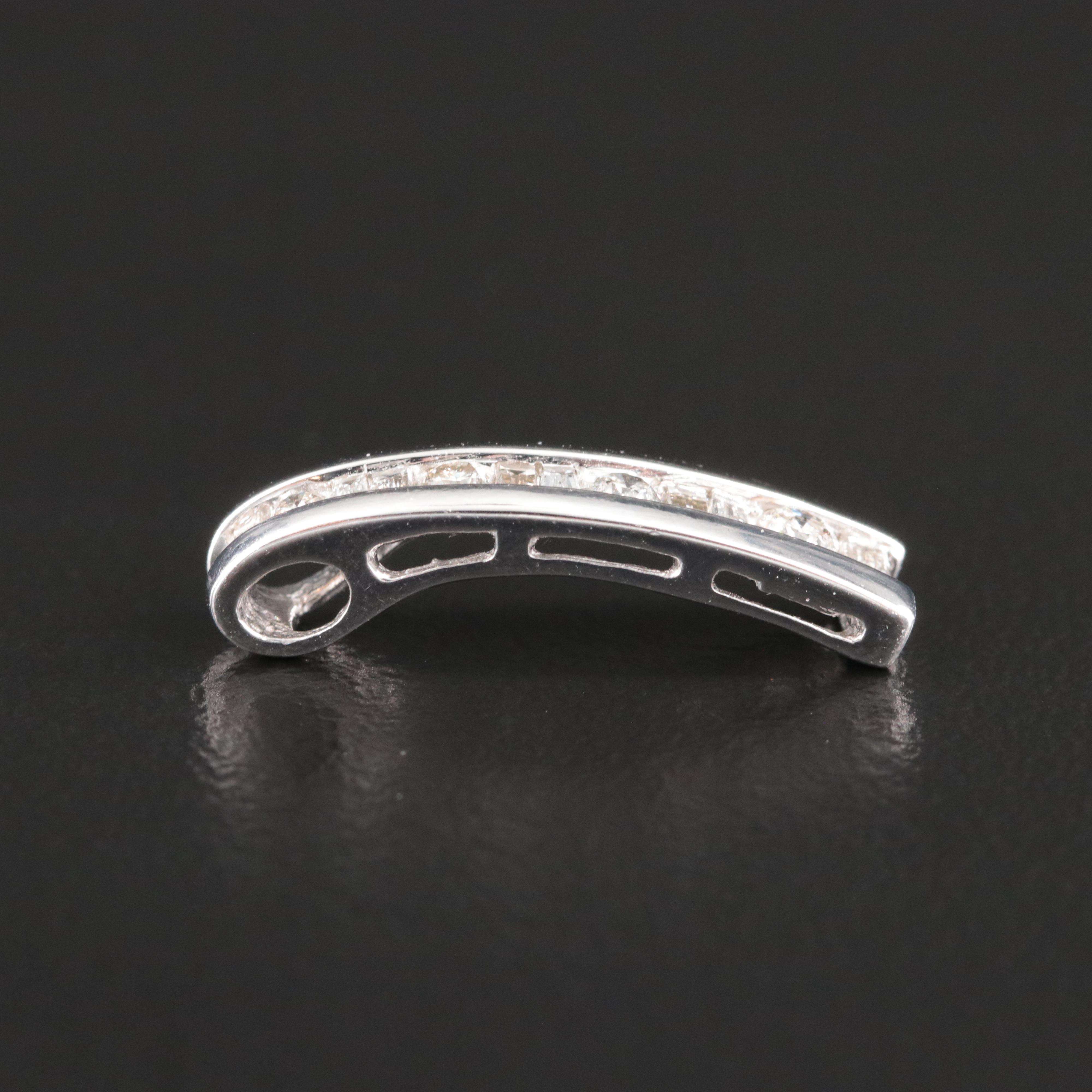 14K Graduated 0.26 CTW Diamond Pendant