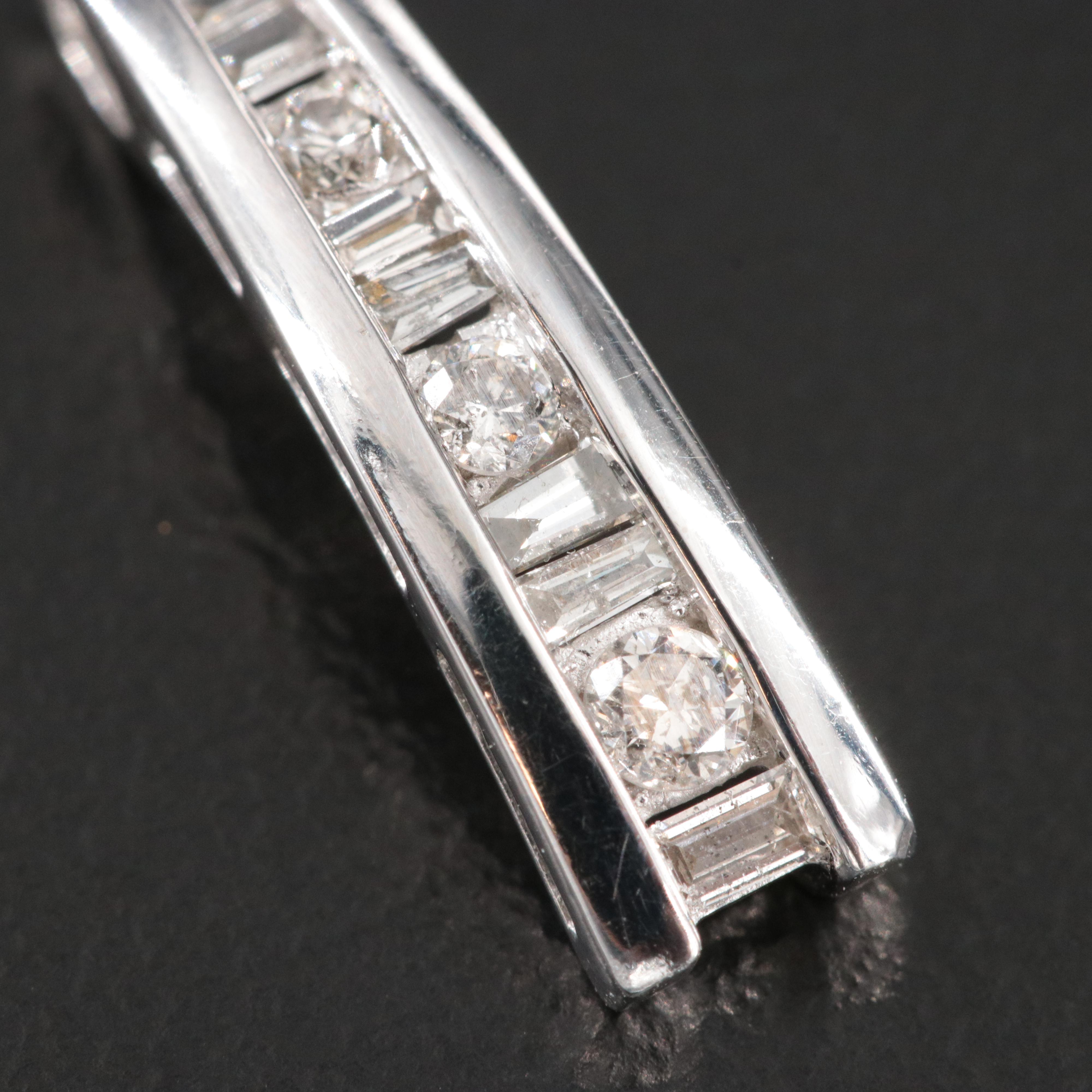 14K Graduated 0.26 CTW Diamond Pendant