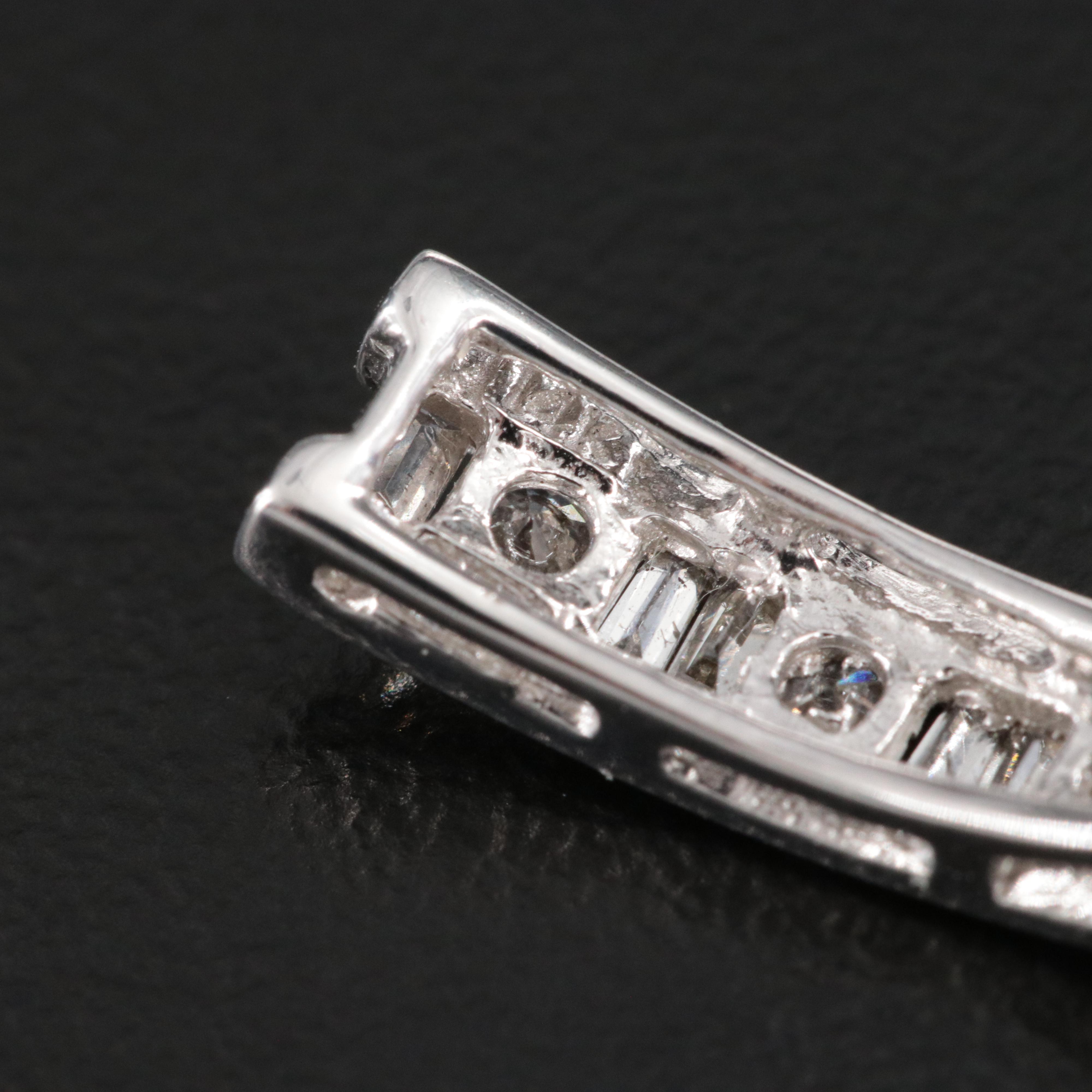 14K Graduated 0.26 CTW Diamond Pendant