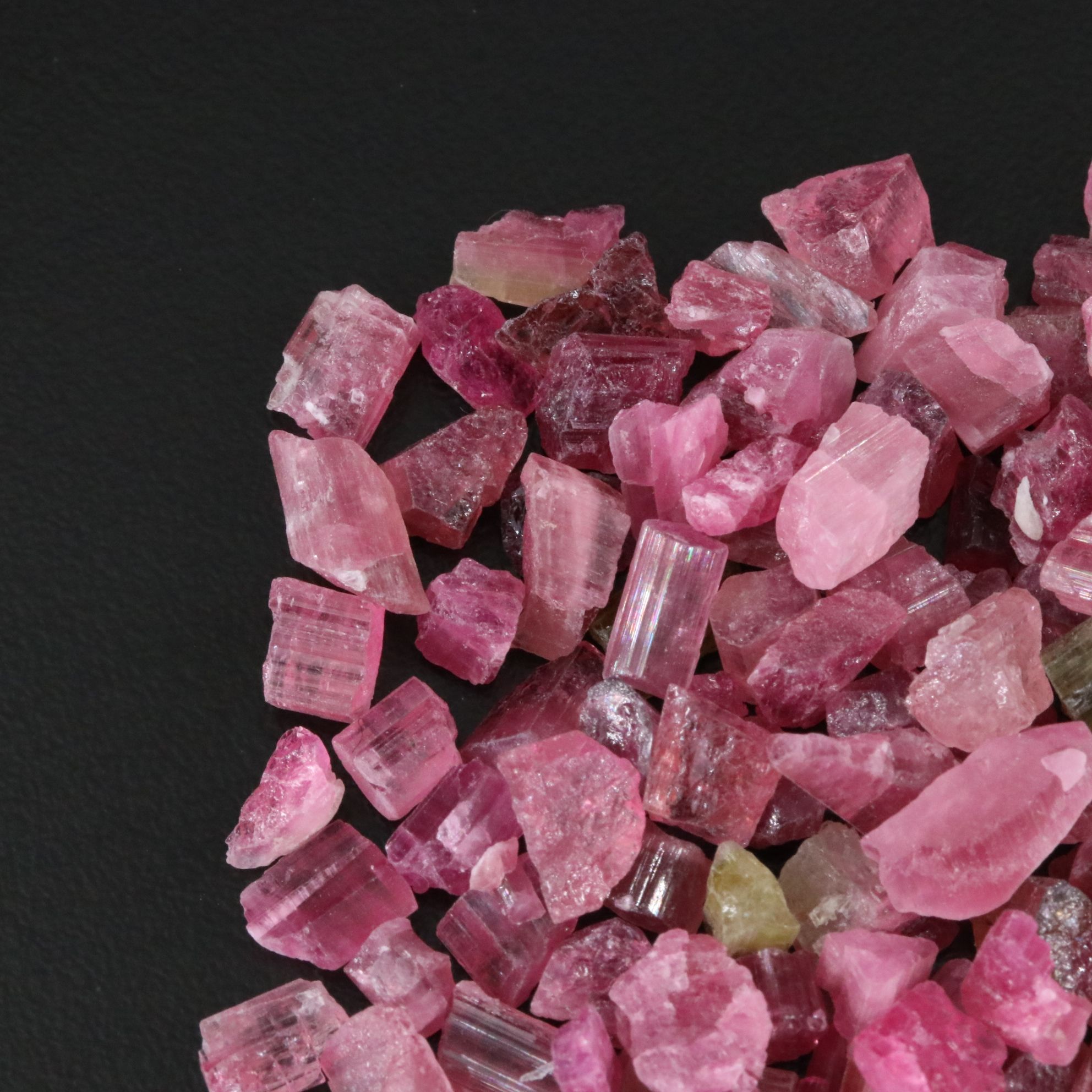 Loose 200.50 CTW Rough Tourmaline Lot