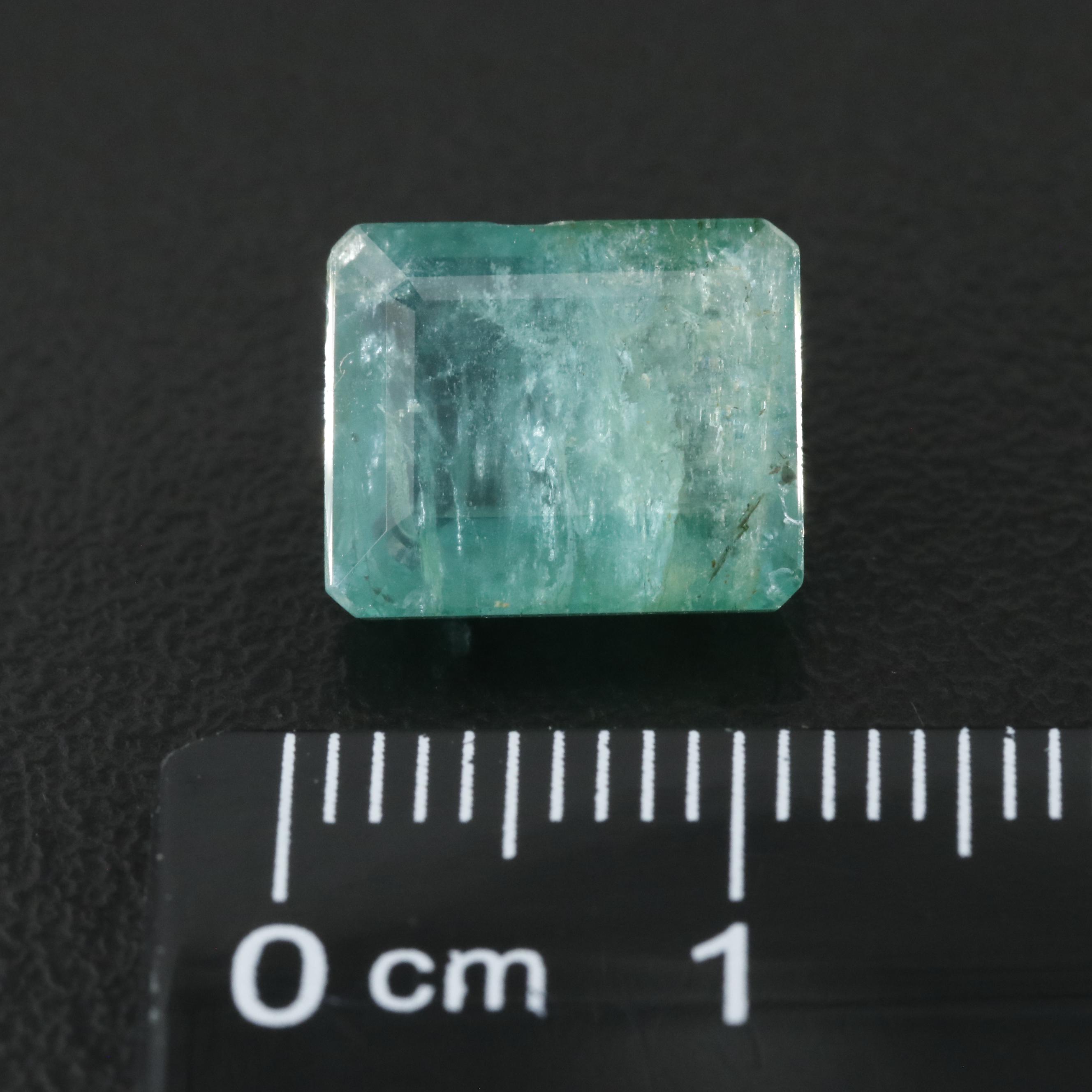 Loose 4.40 CT Emerald