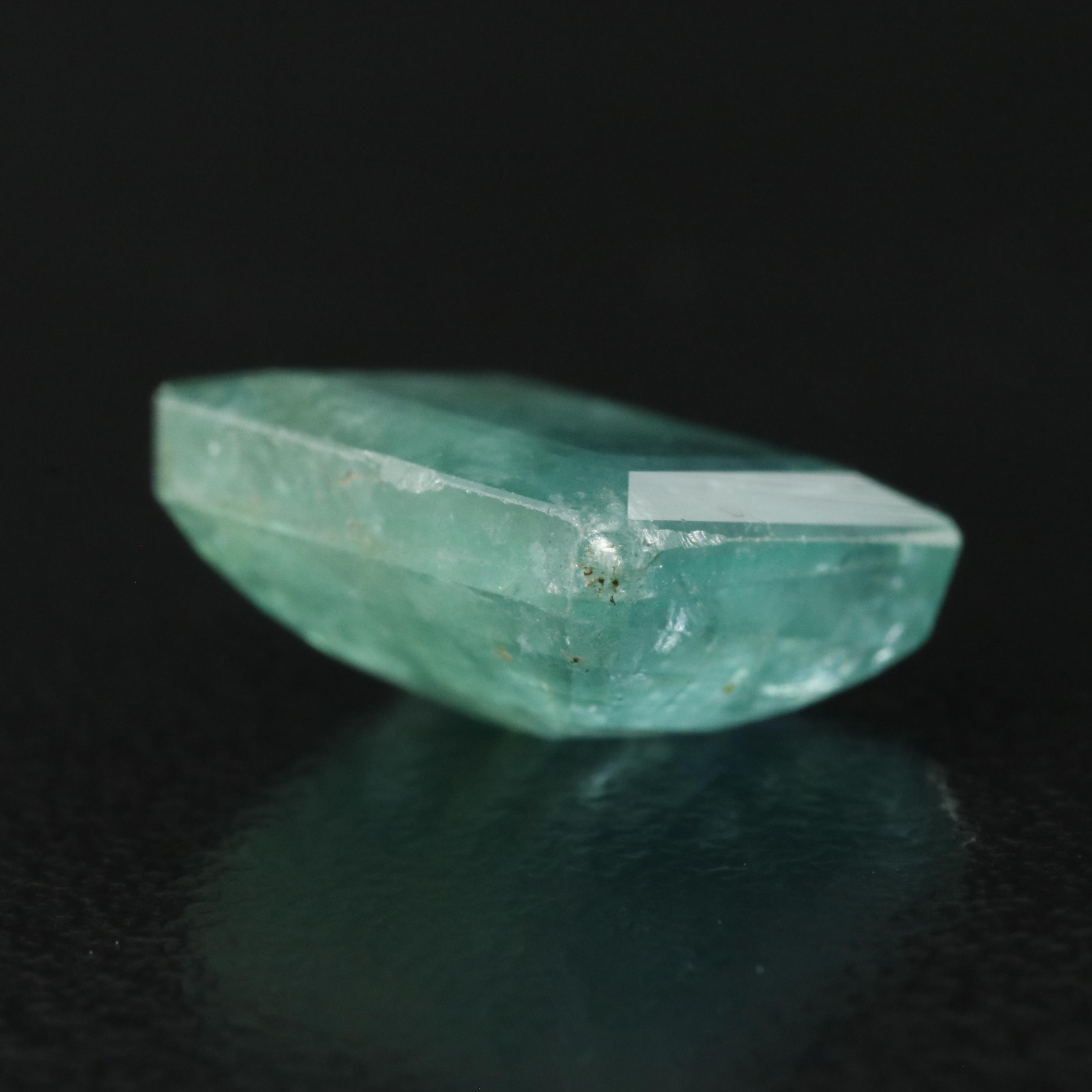 Loose 4.40 CT Emerald
