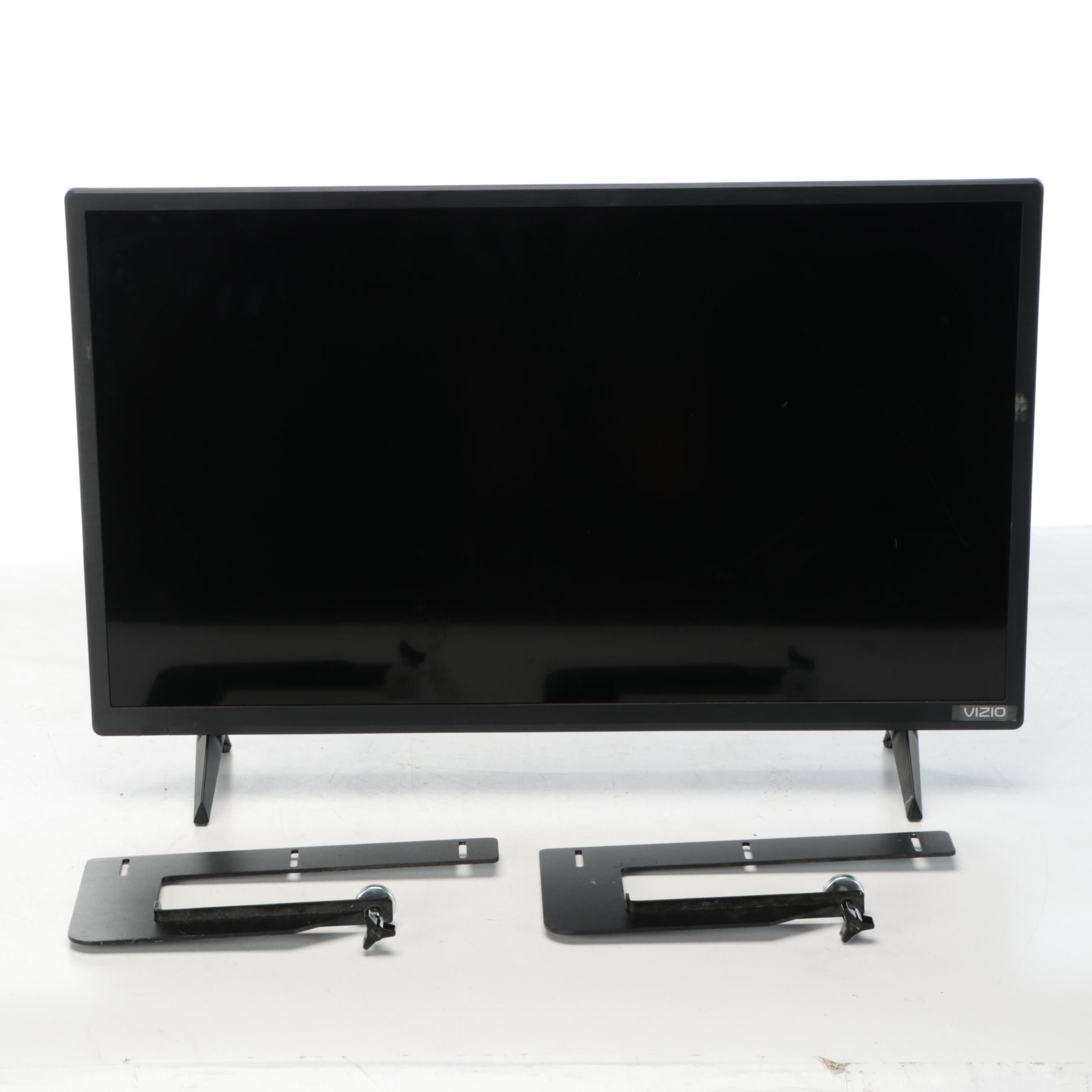 Vizio 32" Flatscreen Television with Stand and Remote