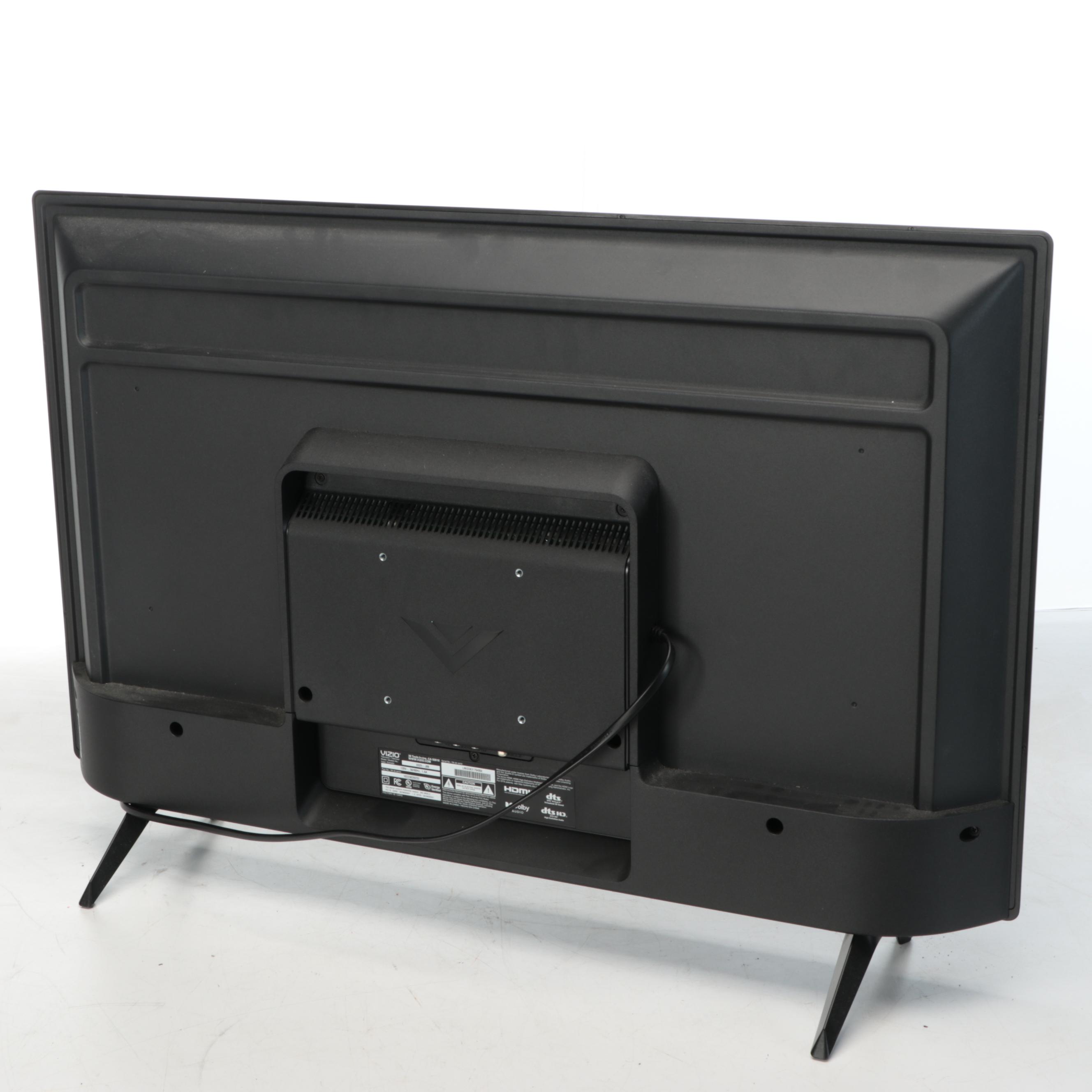 Vizio 32" Flatscreen Television with Stand and Remote