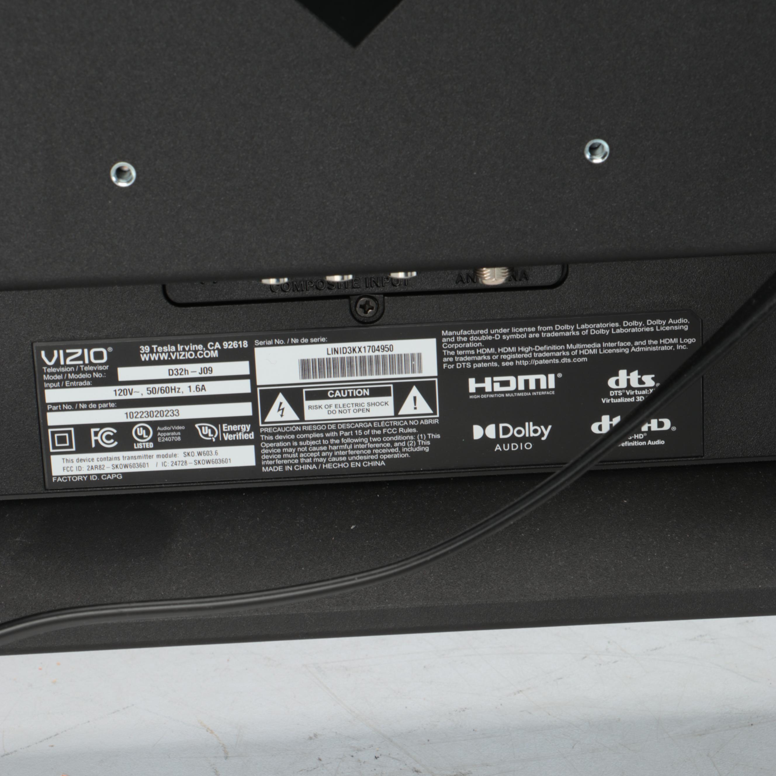 Vizio 32" Flatscreen Television with Stand and Remote