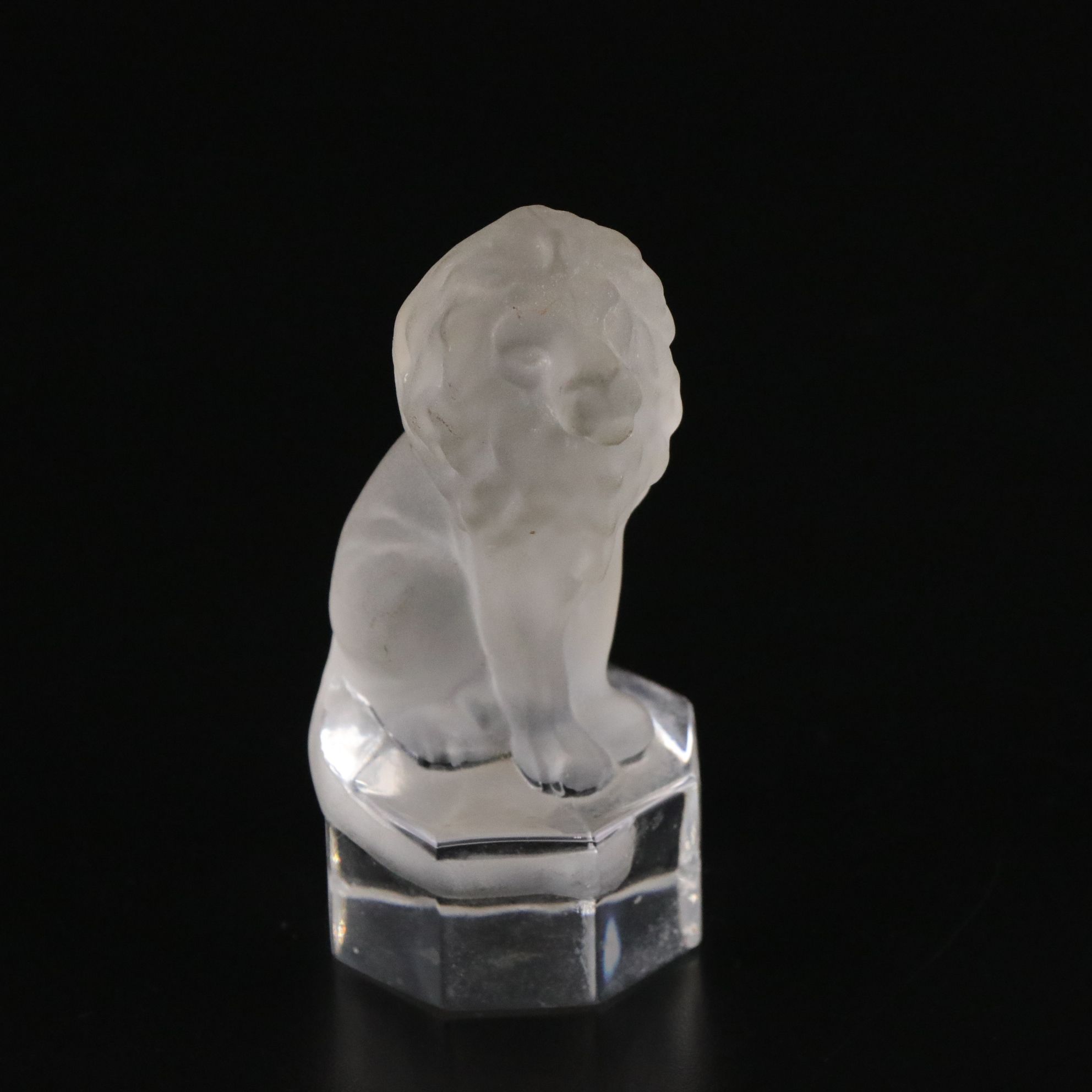 Frosted Rose Fruit Bowl, Roosting Chicken Dish & More