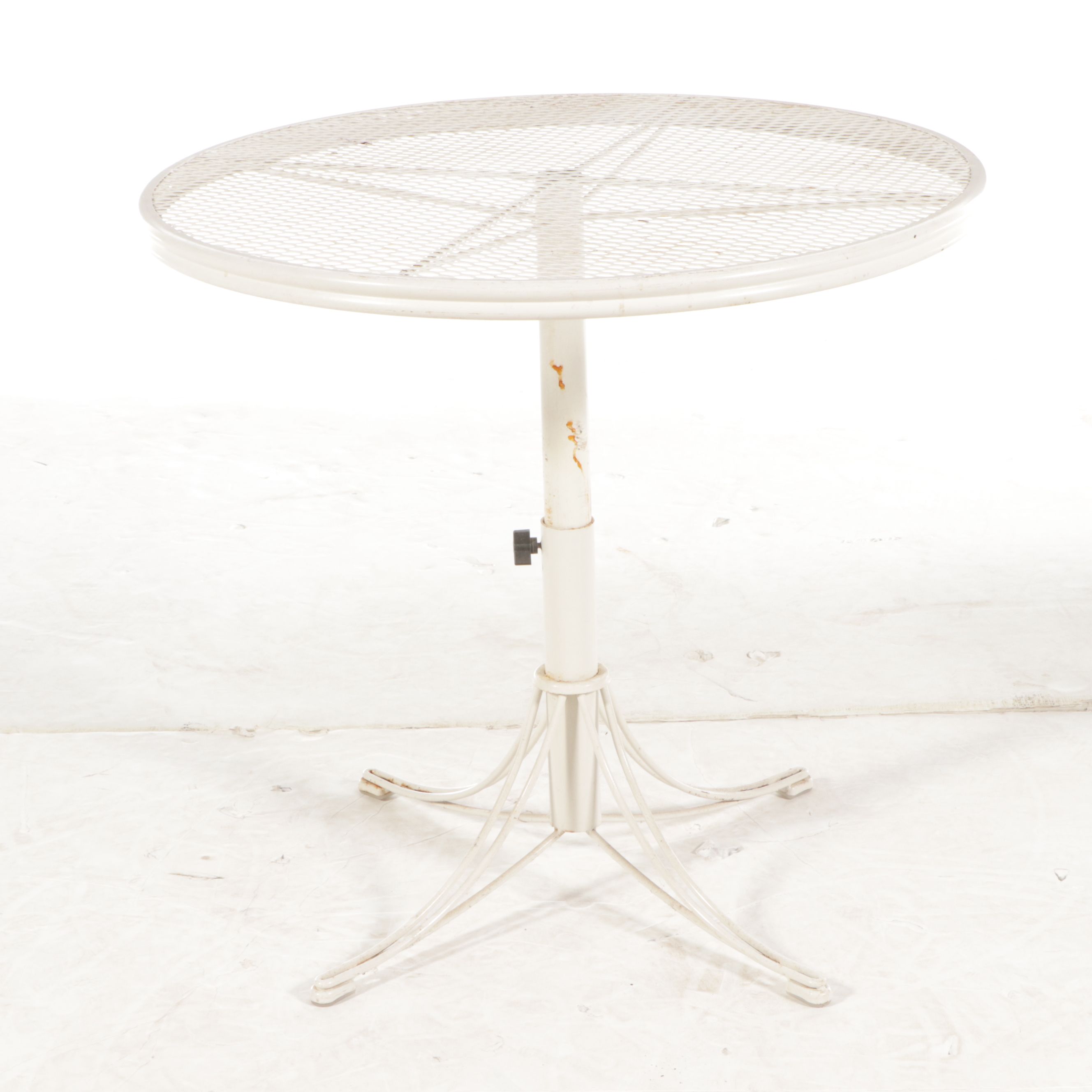 Homecrest White-Painted Wrought Iron Patio Furniture with Cushions