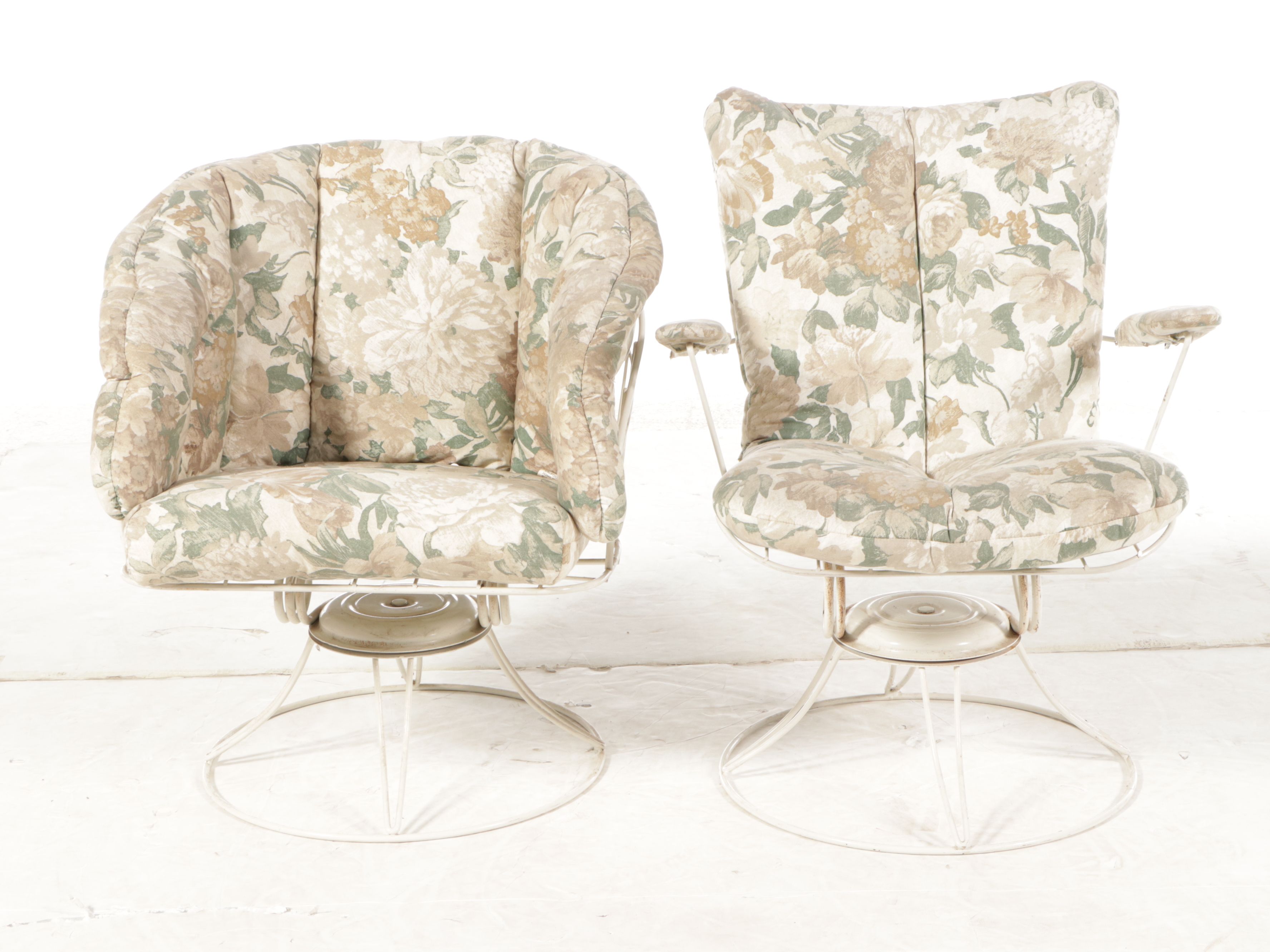 Homecrest White-Painted Wrought Iron Patio Furniture with Cushions