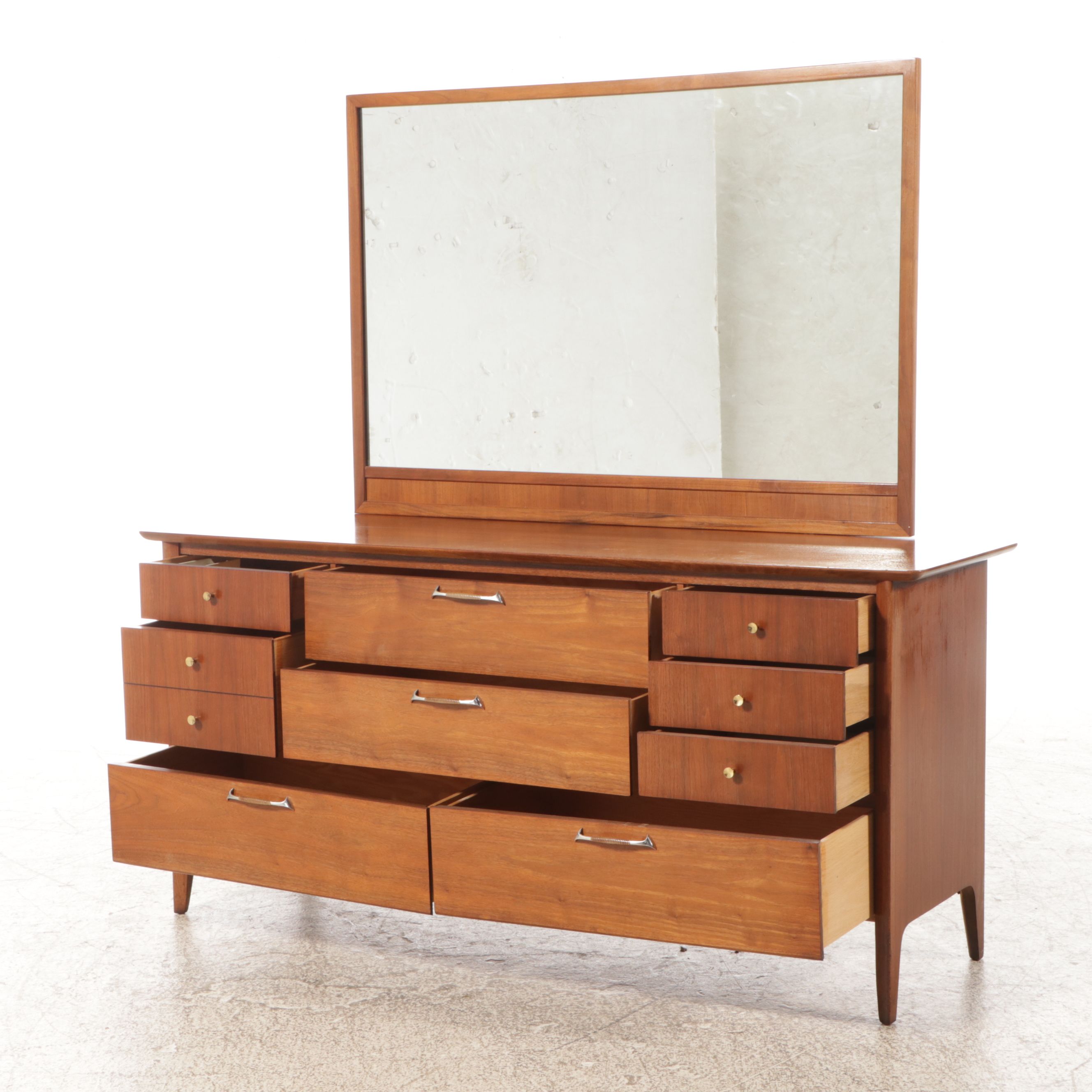 Drexel Mid Century Modern Style Walnut Dresser, Mid to Late 20th Century