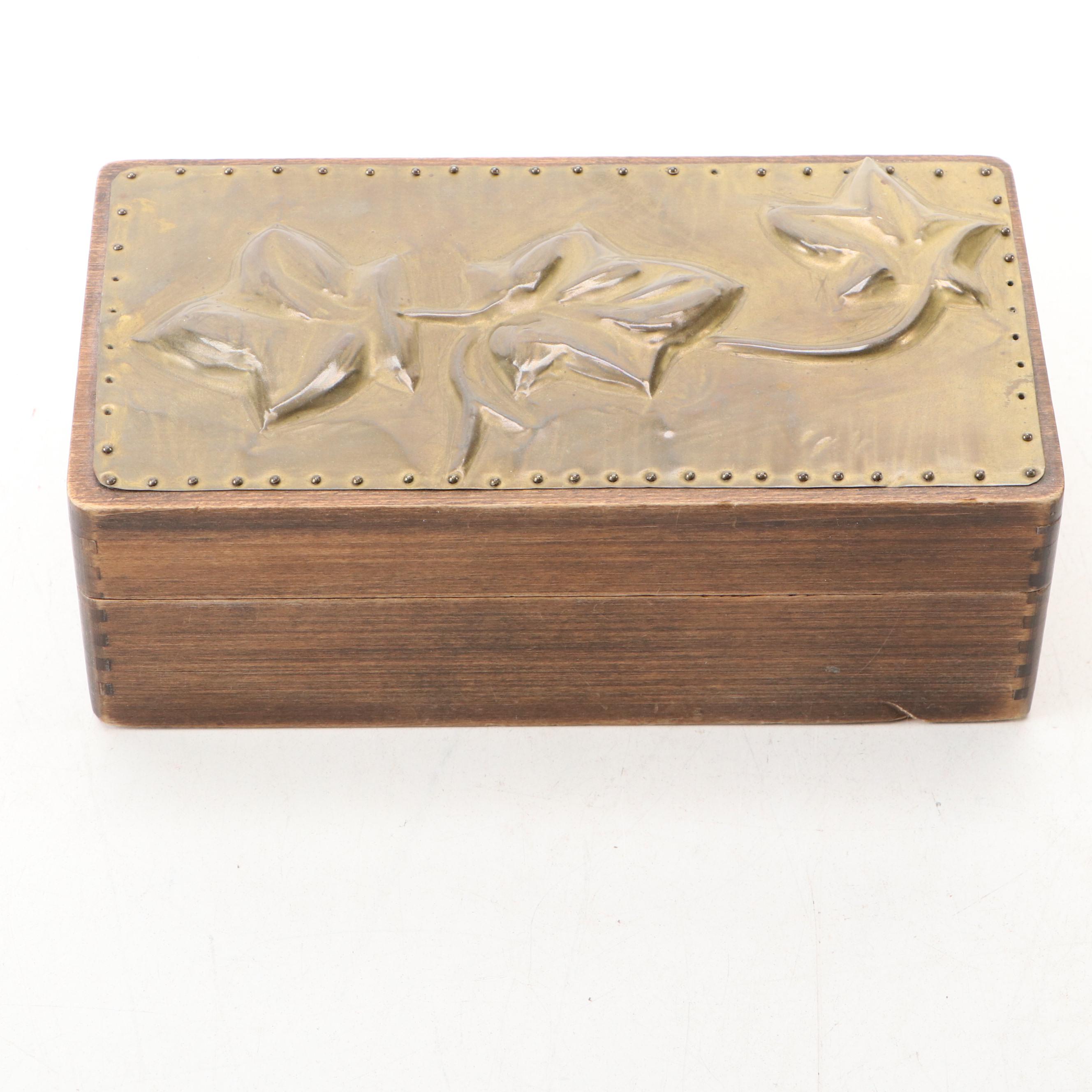 Cutex Marquis Set Tin Container with Other Decorative Boxes