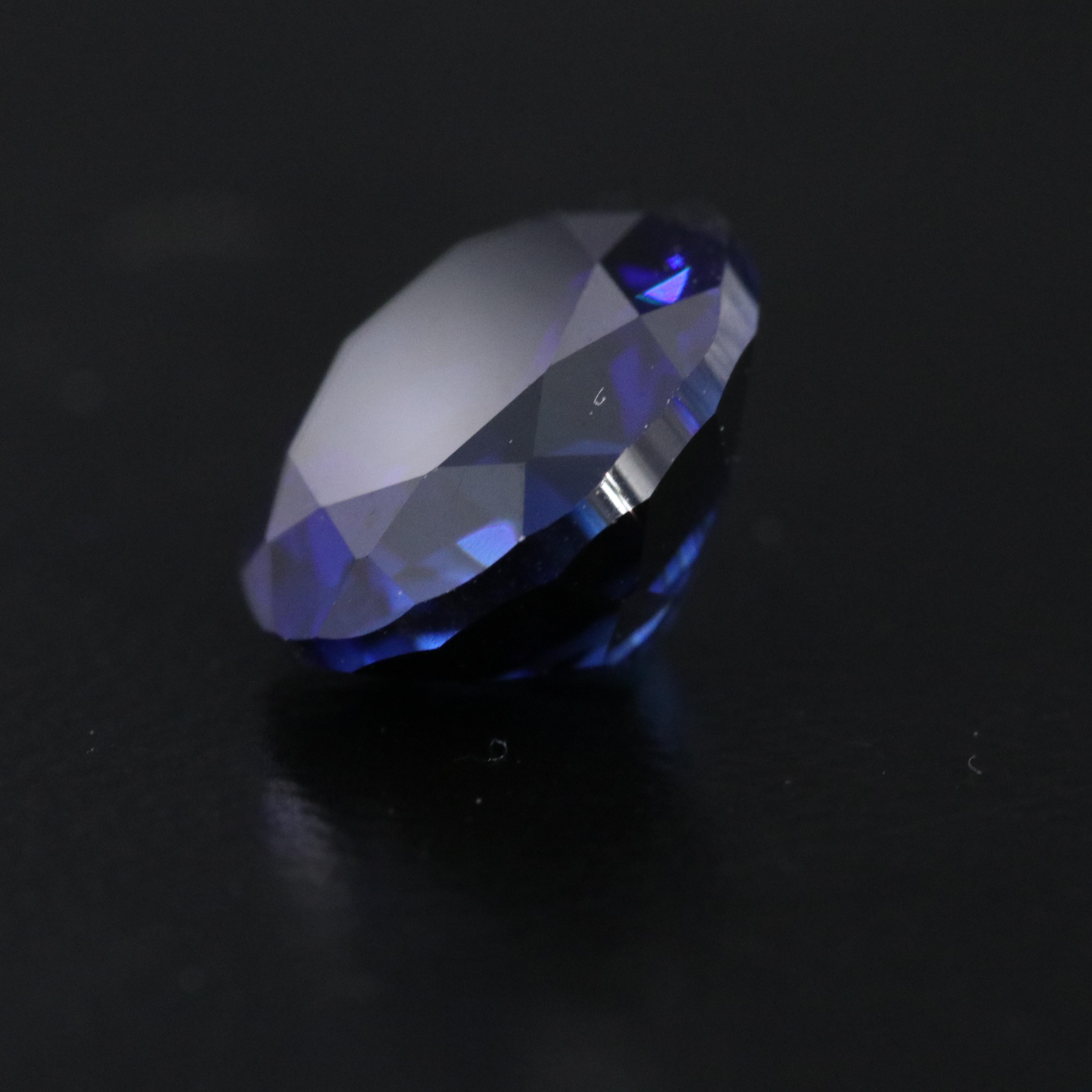 Loose 4.87 CT Lab Grown Sapphire