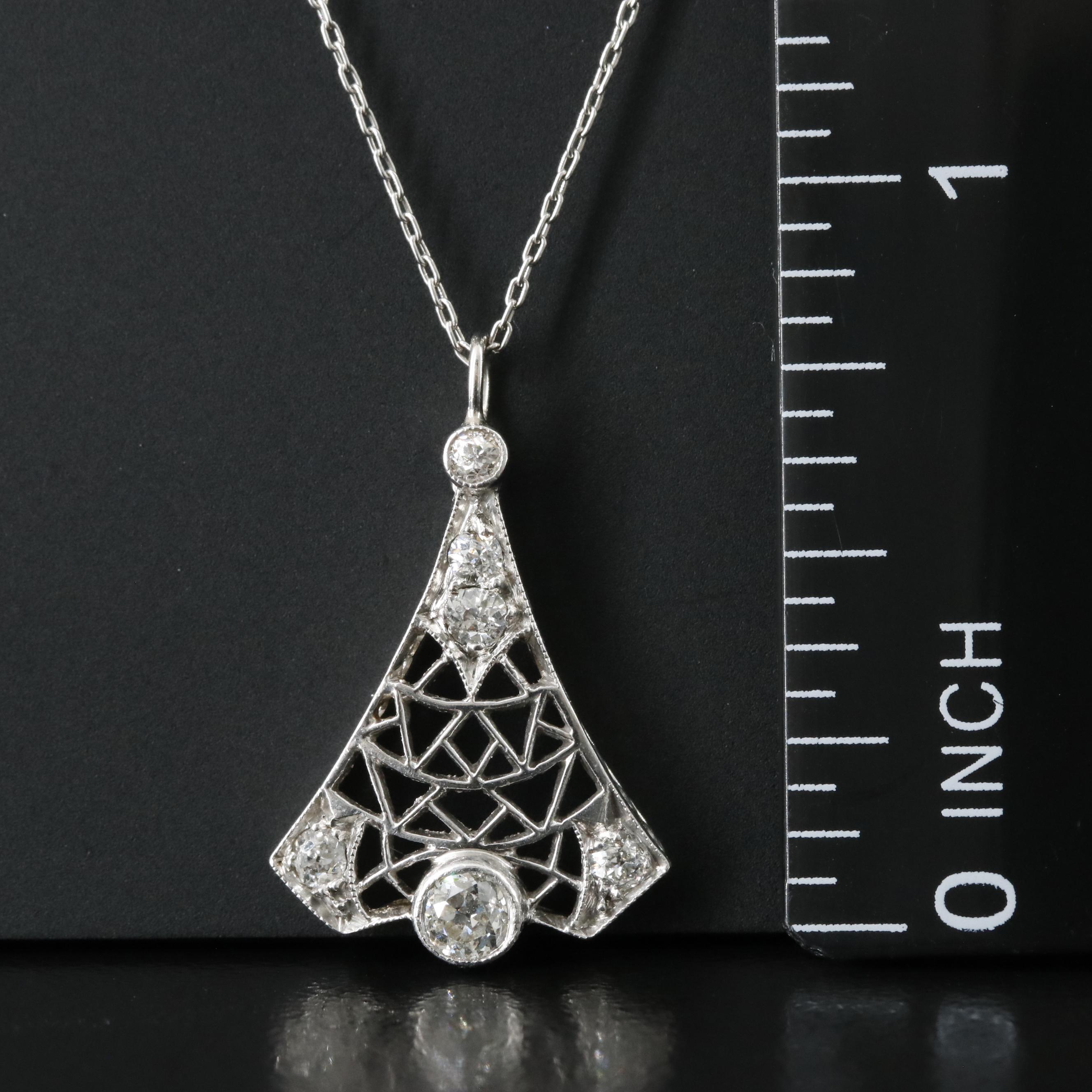 Art Deco Platinum 0.27 CTW Diamond Pendant Necklace