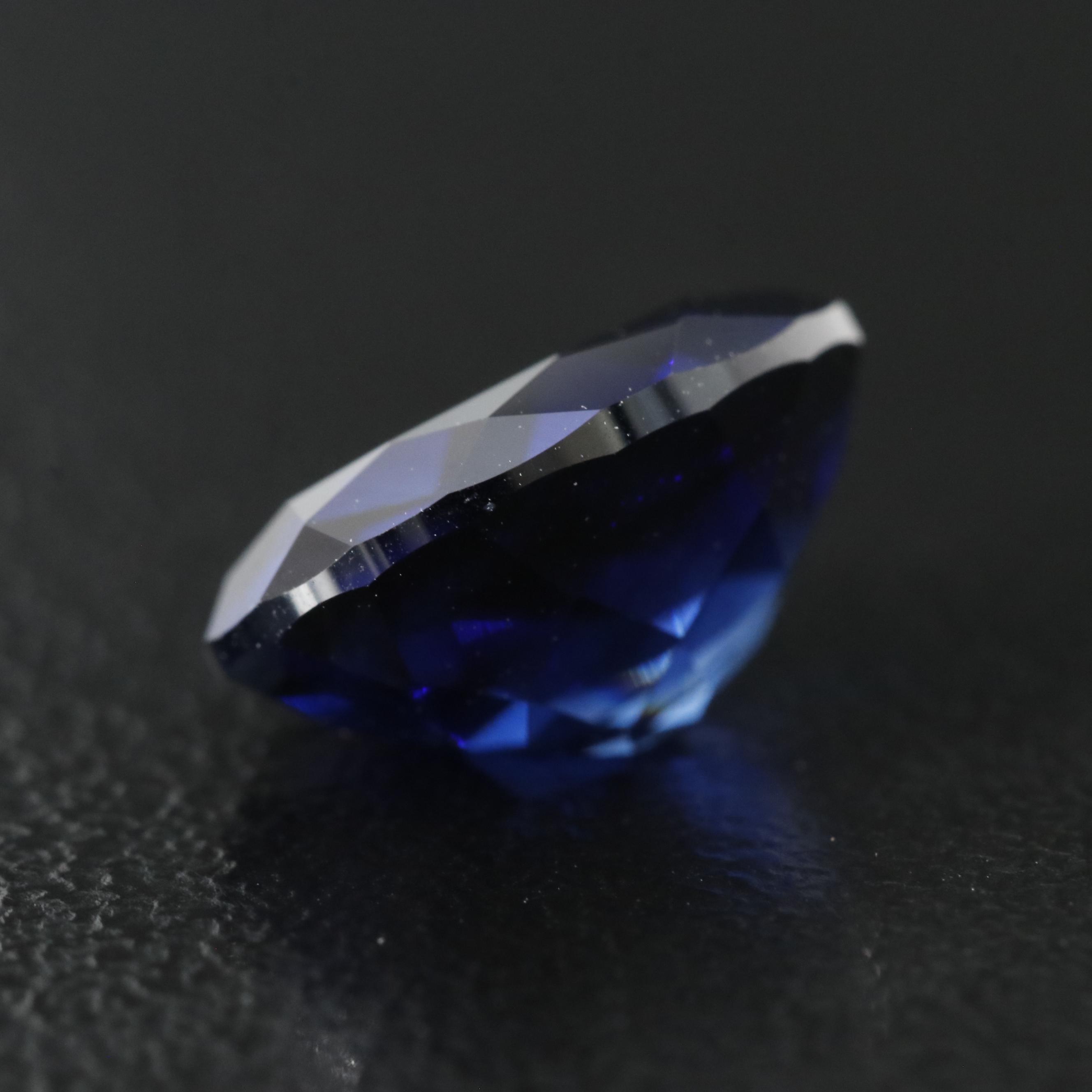 Loose 4.75 CT Lab Grown Sapphire