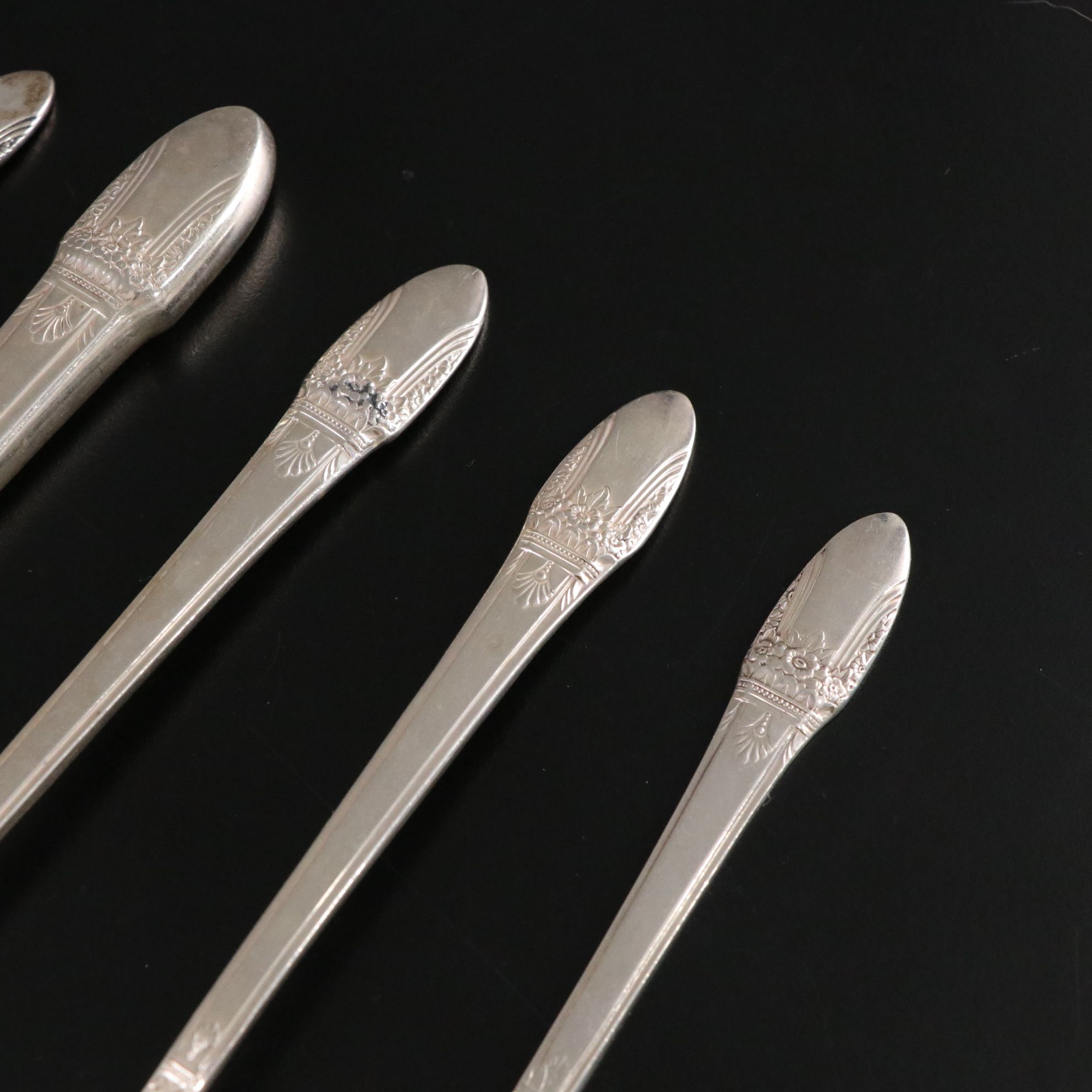 Rogers Bros. "First Love" Silver Plate Flatware Set with Case