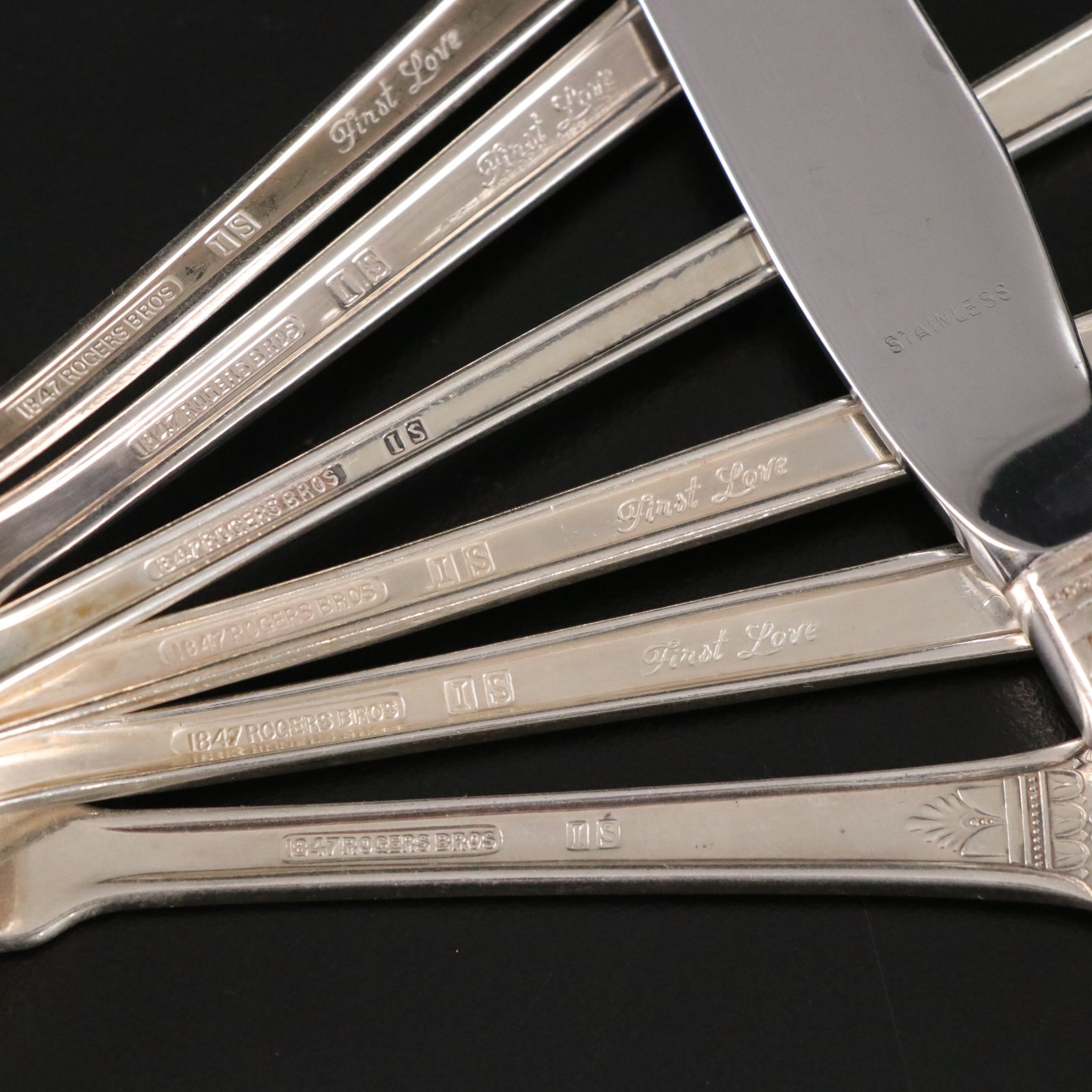 Rogers Bros. "First Love" Silver Plate Flatware Set with Case