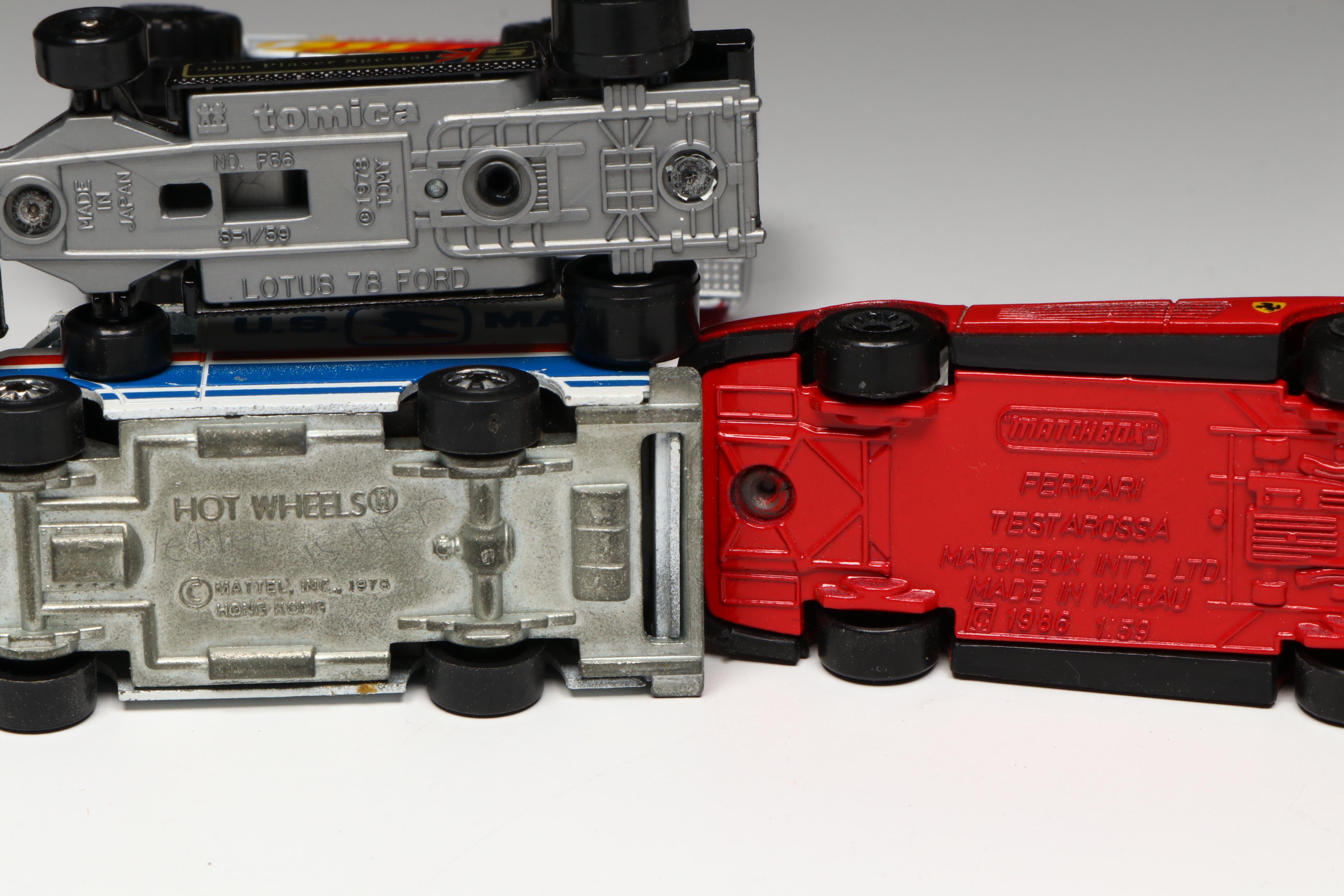 Hot Wheels "Corvette Stingray," "Formula 5000" and More Toy Cars in Cases