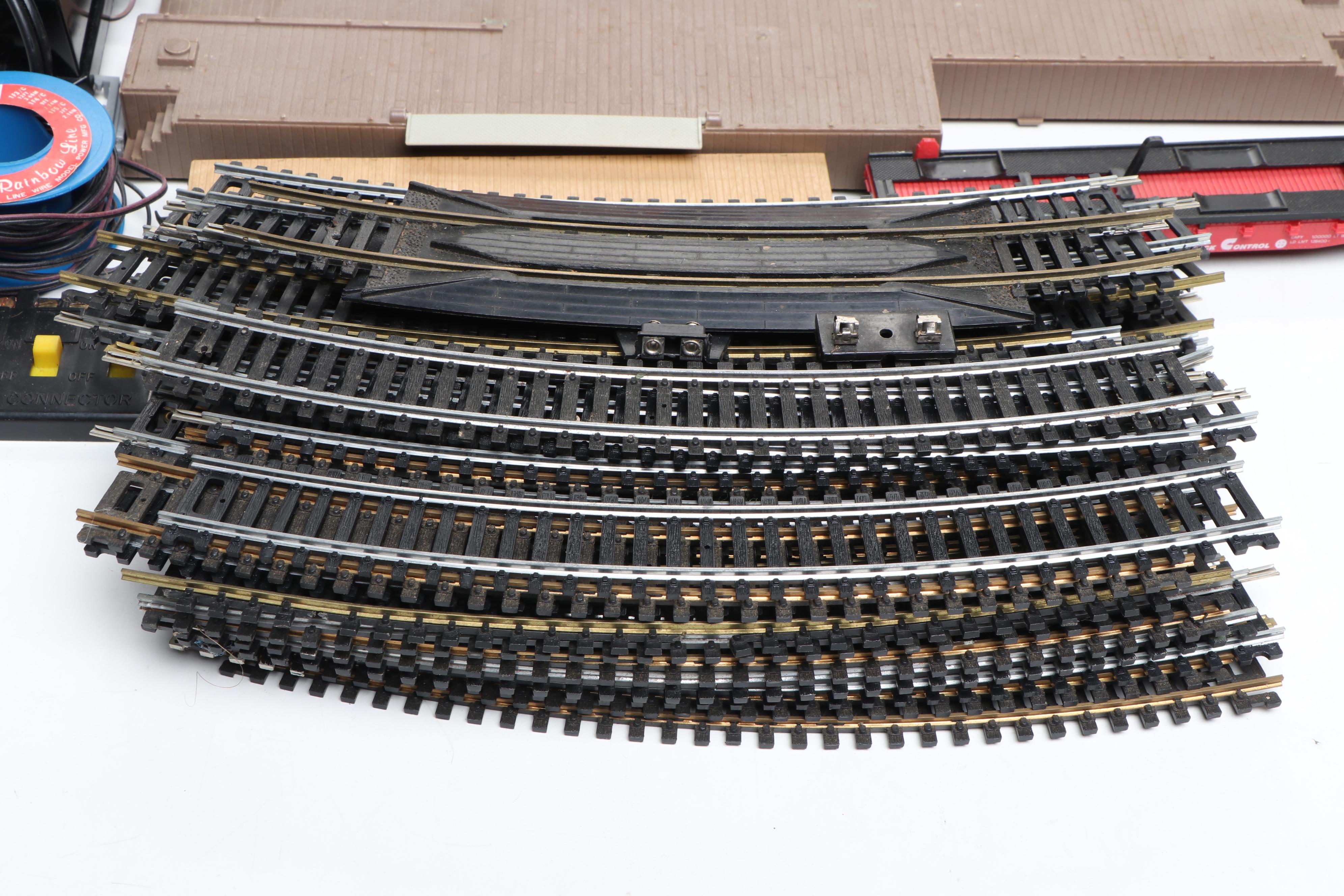 Bachmann Trains and Other HO Scale Model Cars, Tracks, Scenery, and Accessories