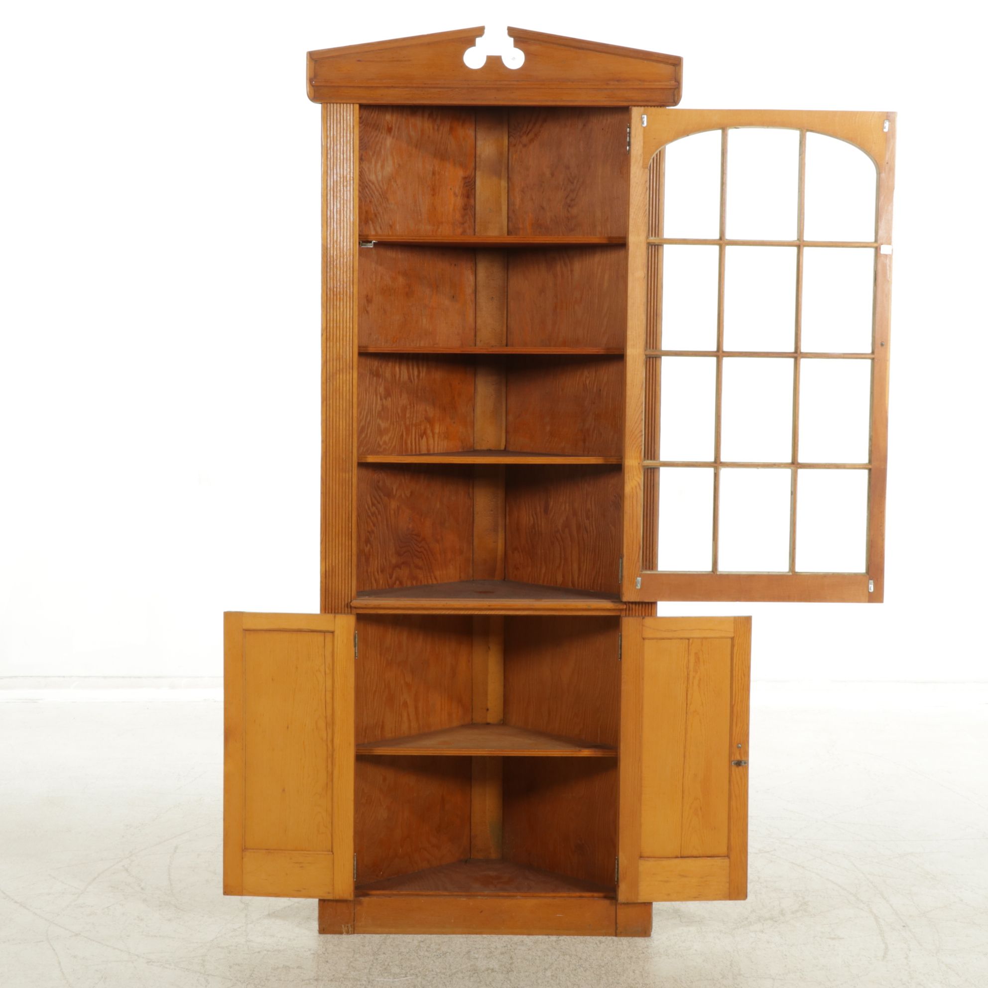 Federal Style Pine Corner Display Cabinet, Late 20th Century