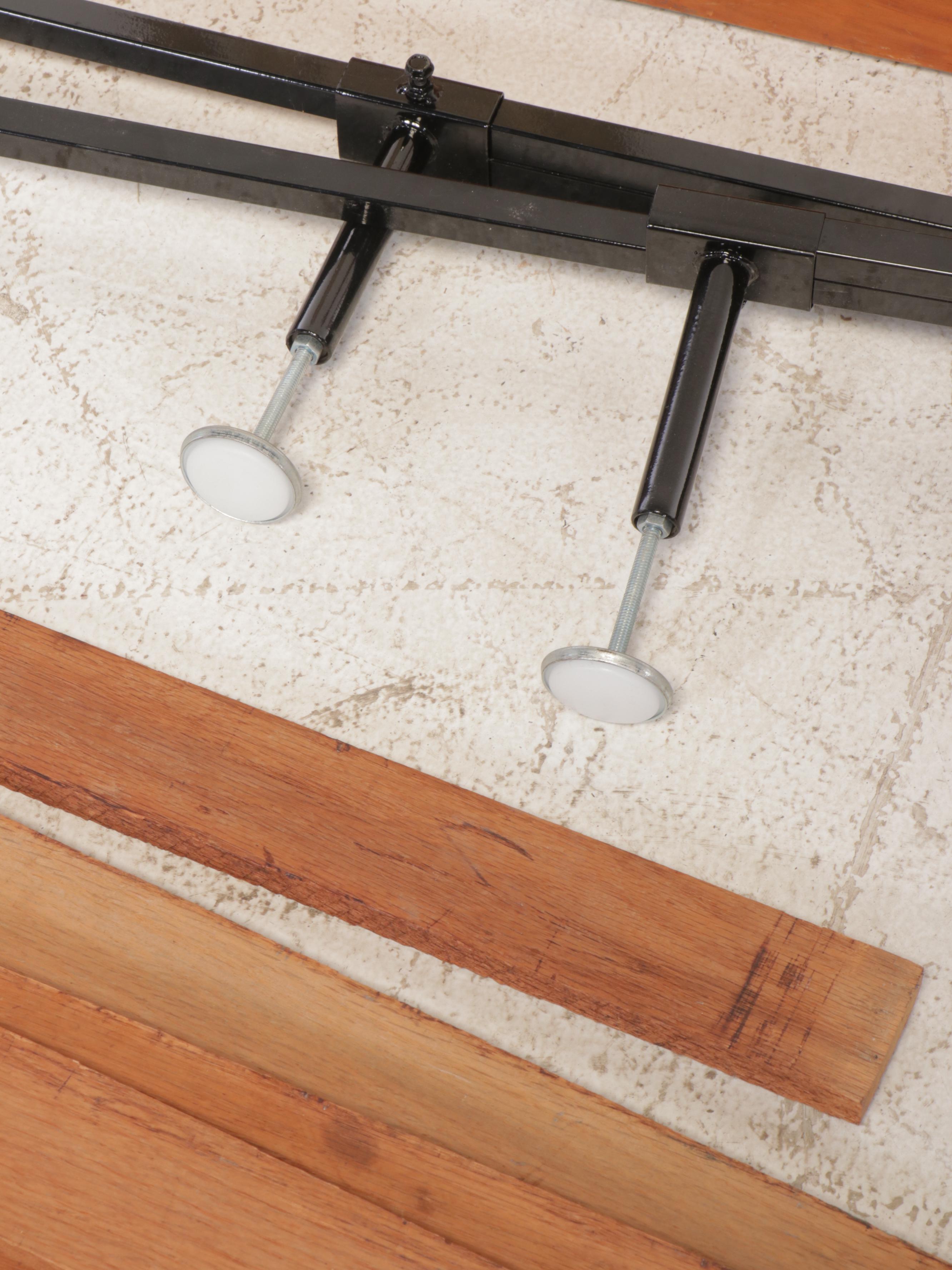 Deerwood Pinecraft Rustic Style Pine Bunk Bed Frame, Mid to Late 20th Century