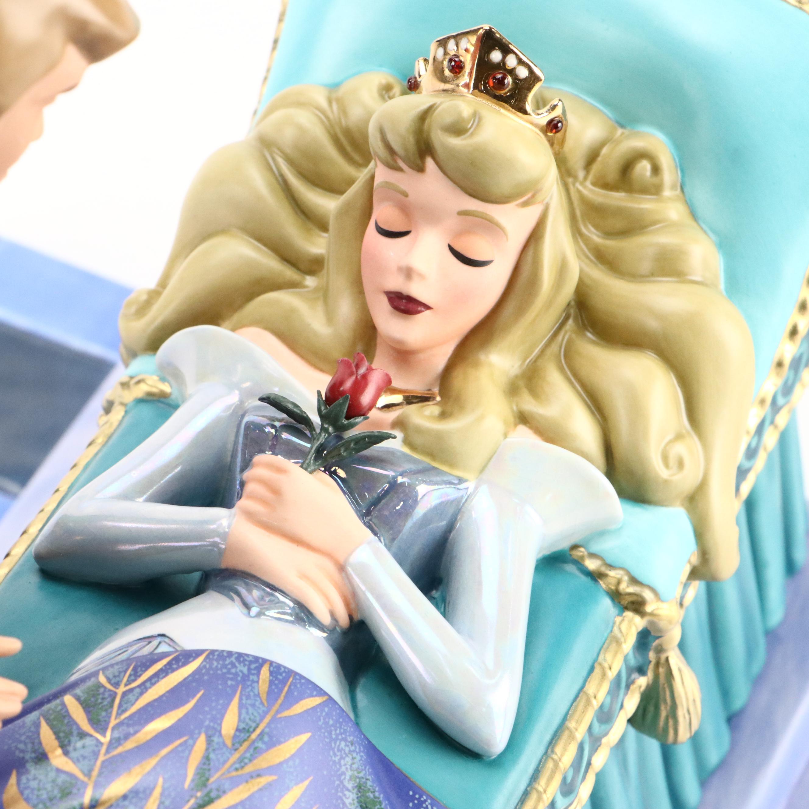 Walt Disney Classics Collection "Love's First Kiss" Figural Scene