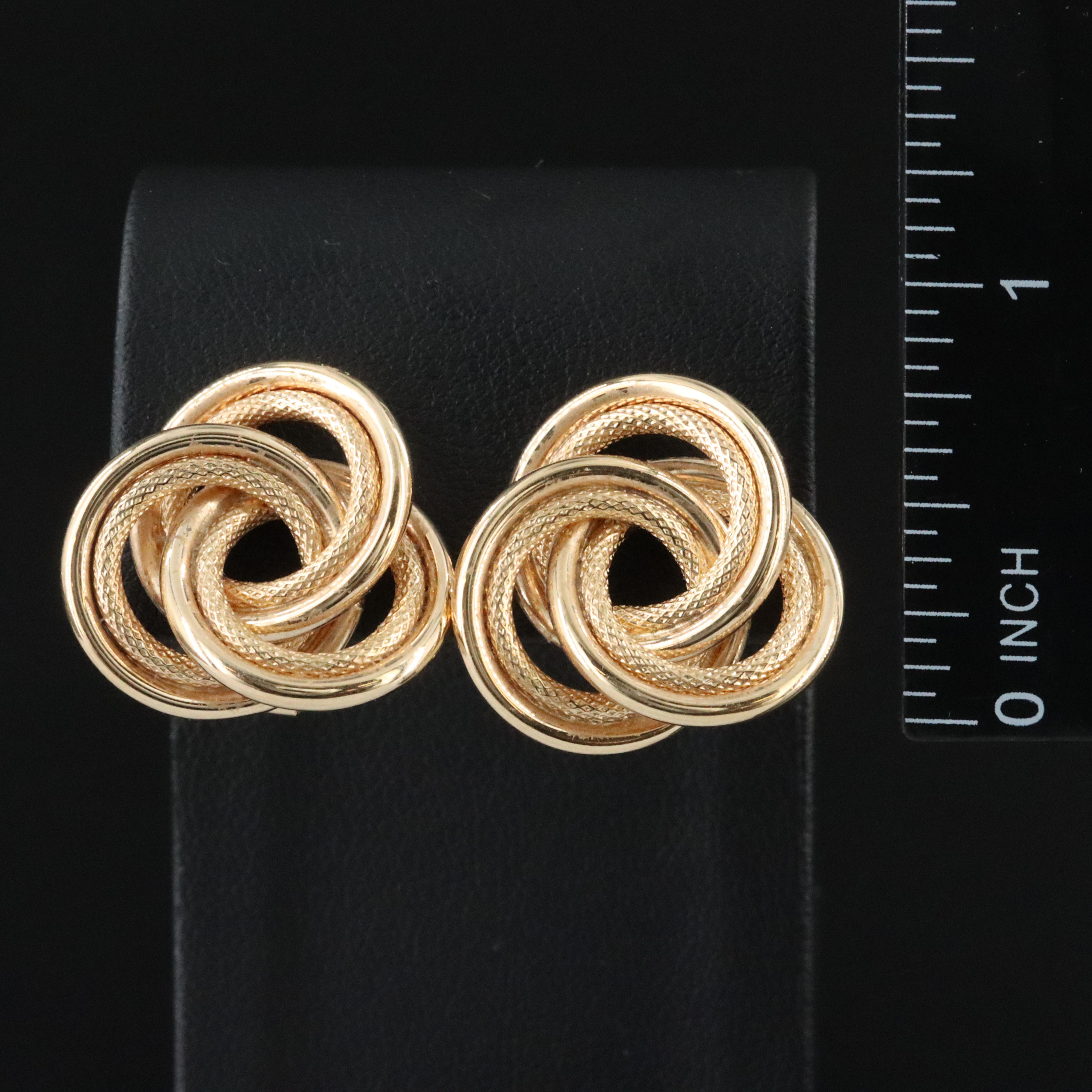 14K Interlocking Circle Earrings