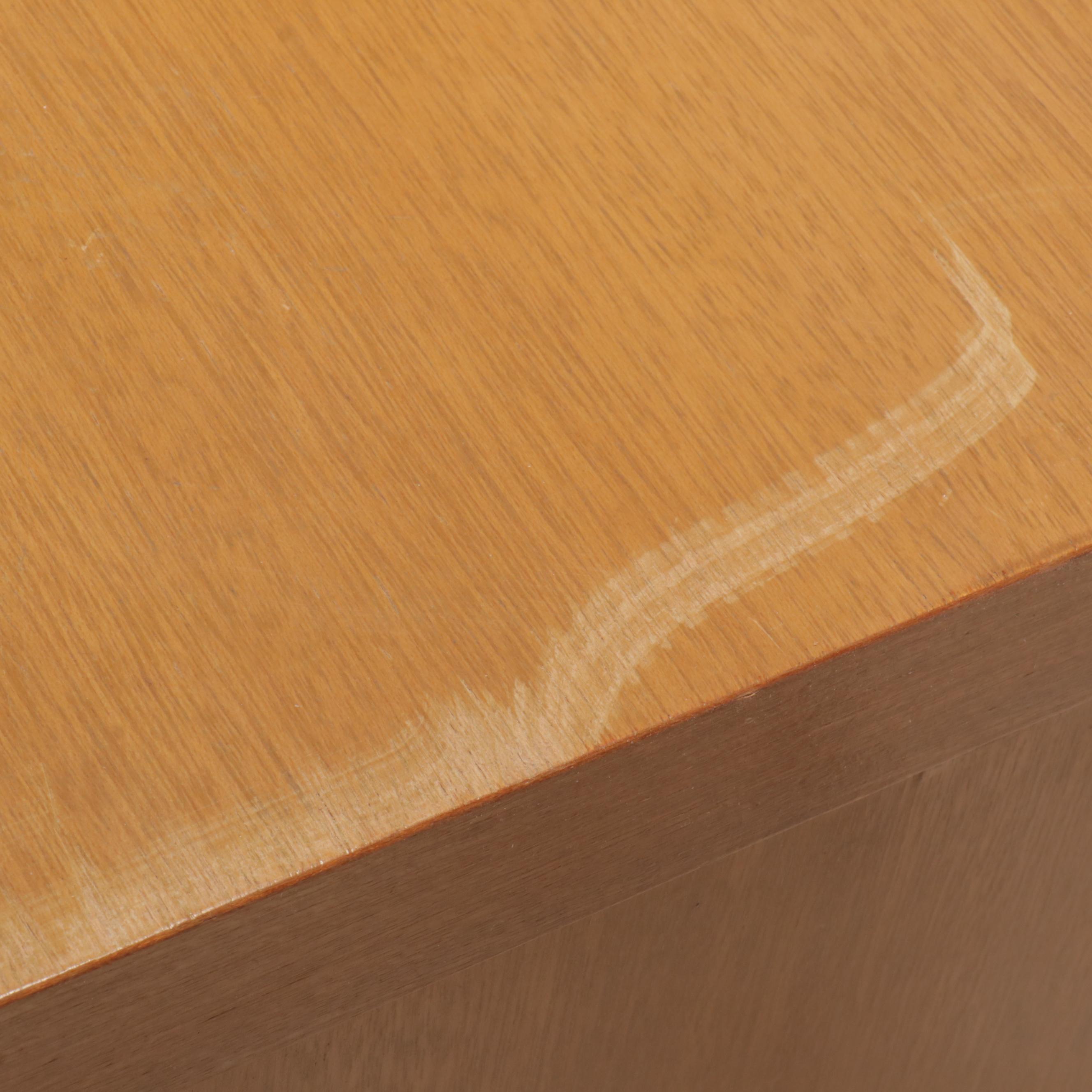 Mid Century Modern Maple Finish Double Dresser, Mid to Late 20th Century