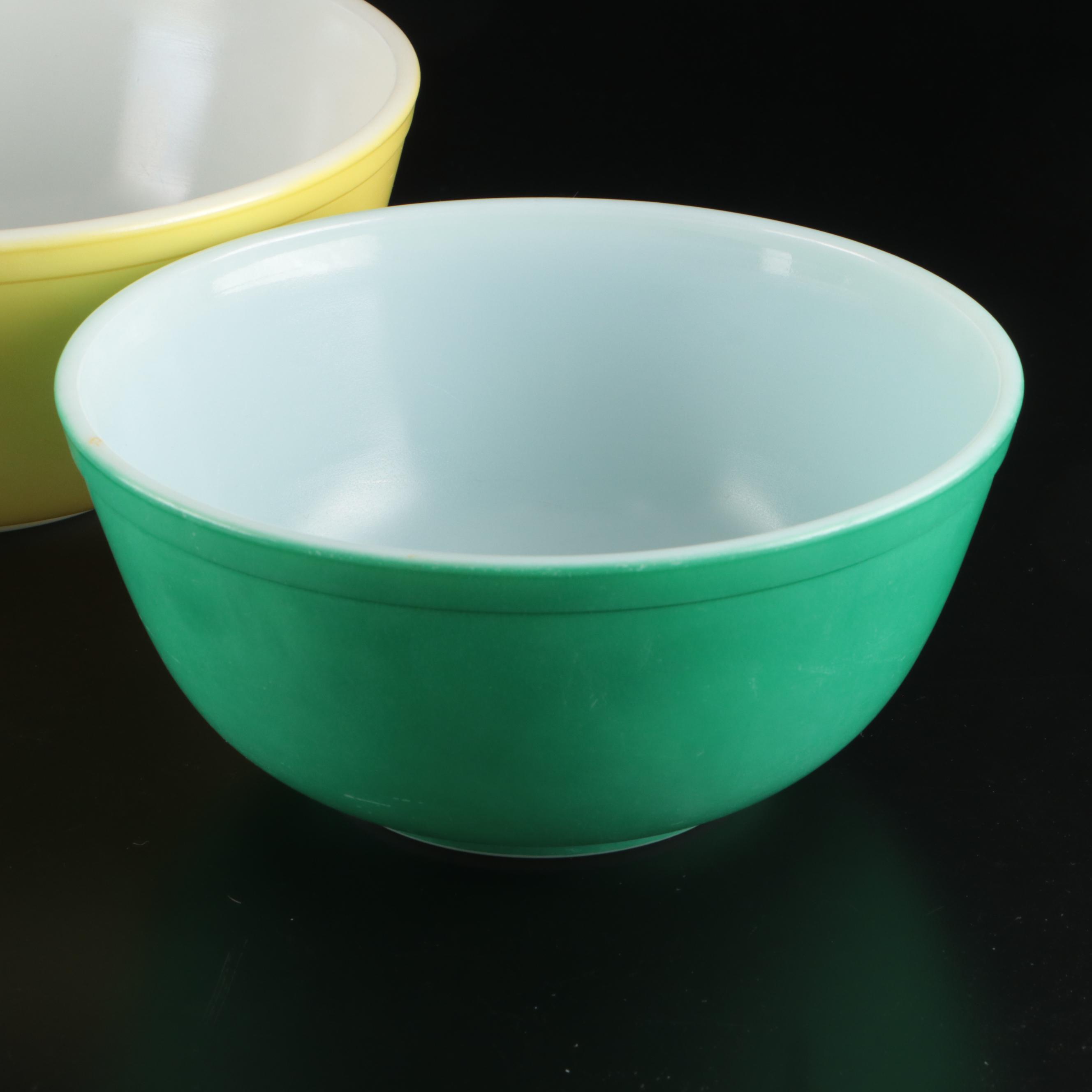 Pyrex Glass and Ceramic "Amish Butterprint" Baking Dishes and Mixing Bowls