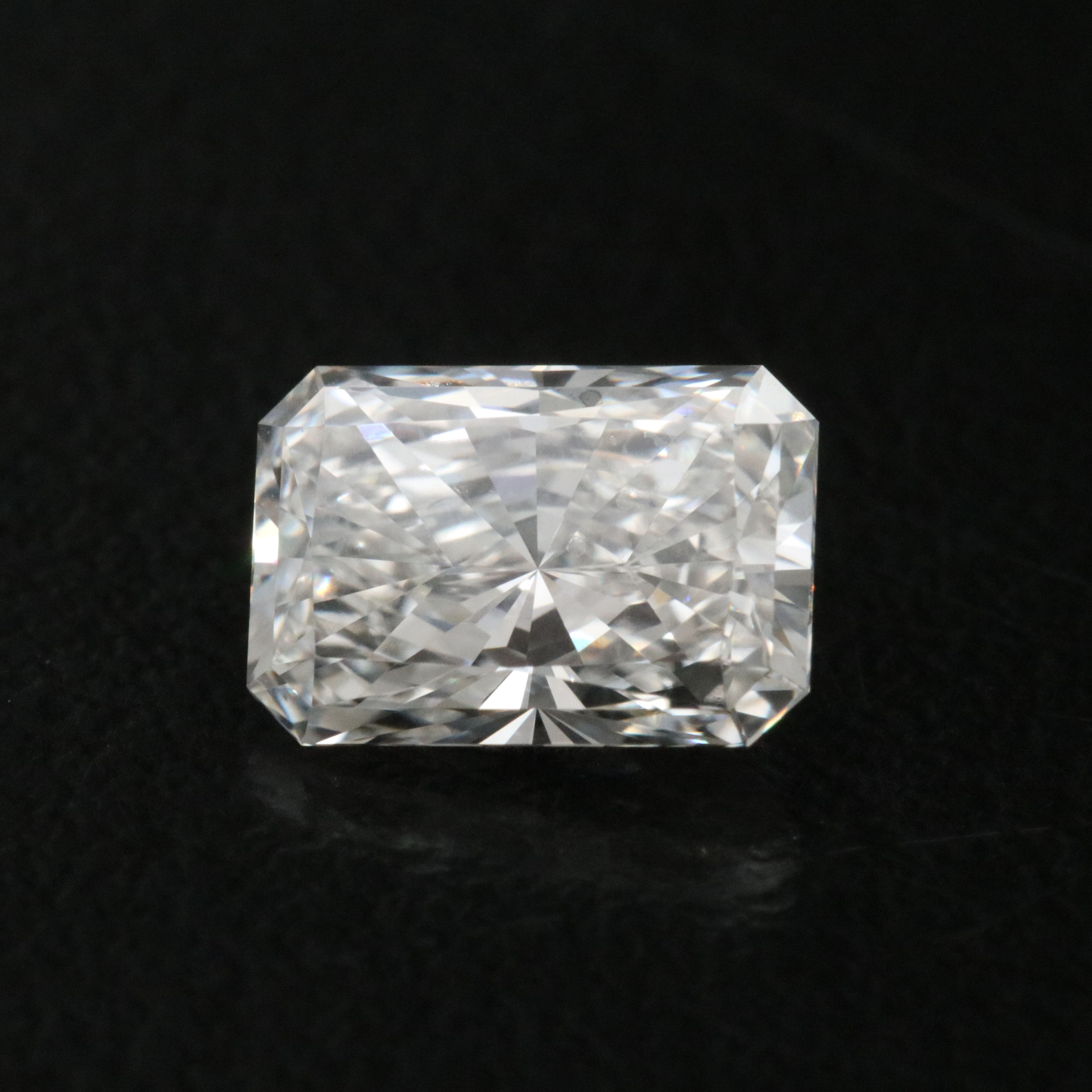Loose 1.32 CT Lab Grown Diamond with IGI Report