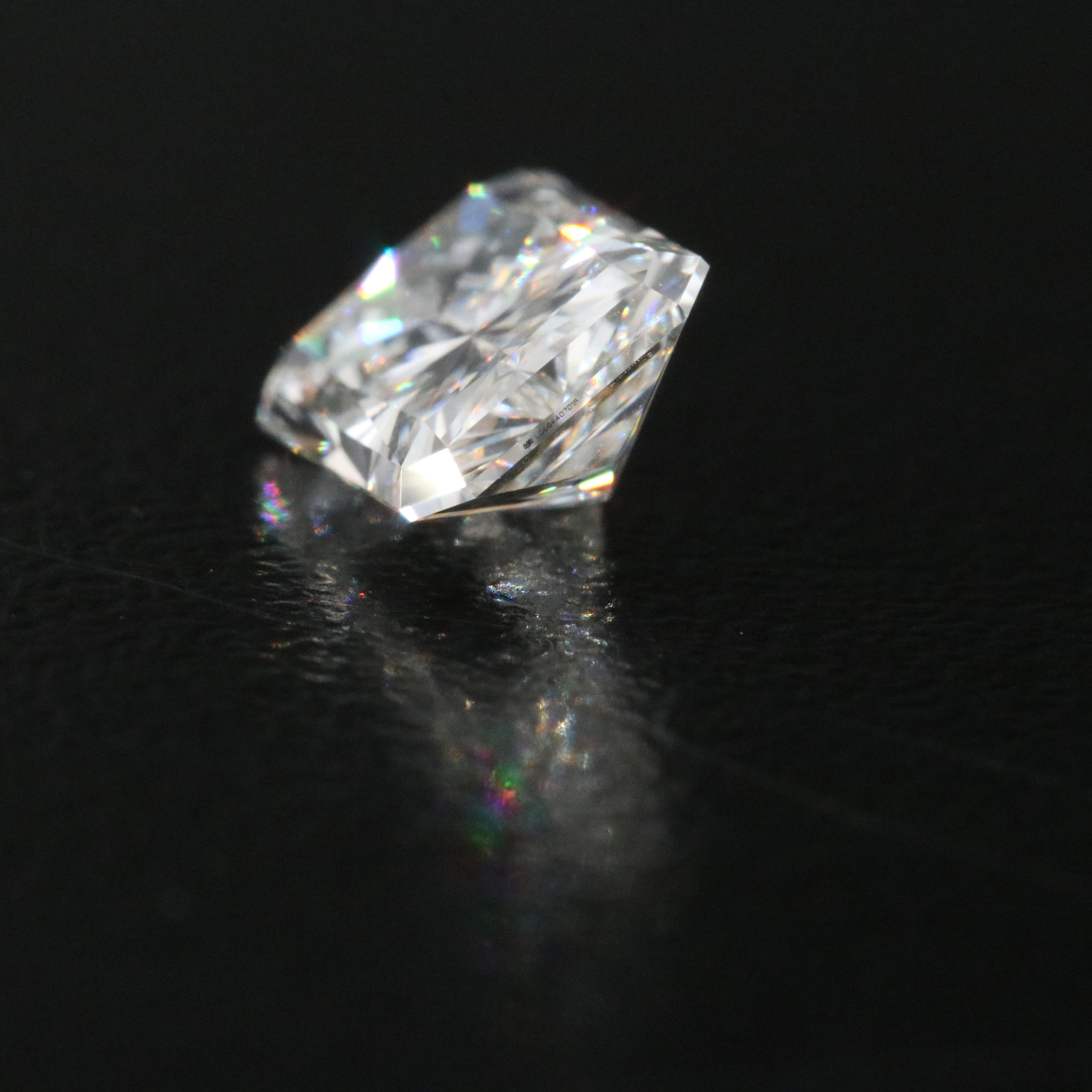 Loose 1.32 CT Lab Grown Diamond with IGI Report