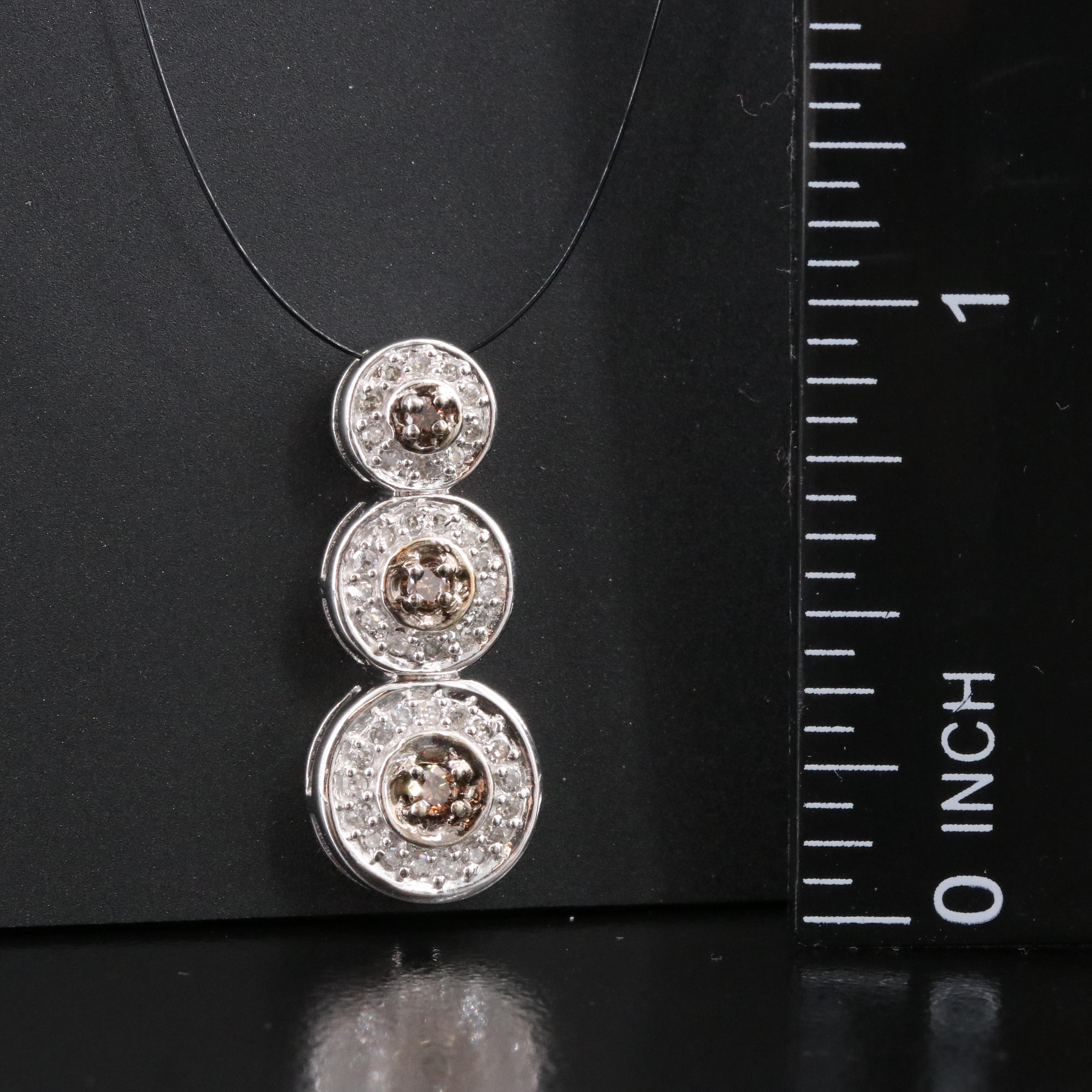 10K 0.25 CTW Diamond Pendant