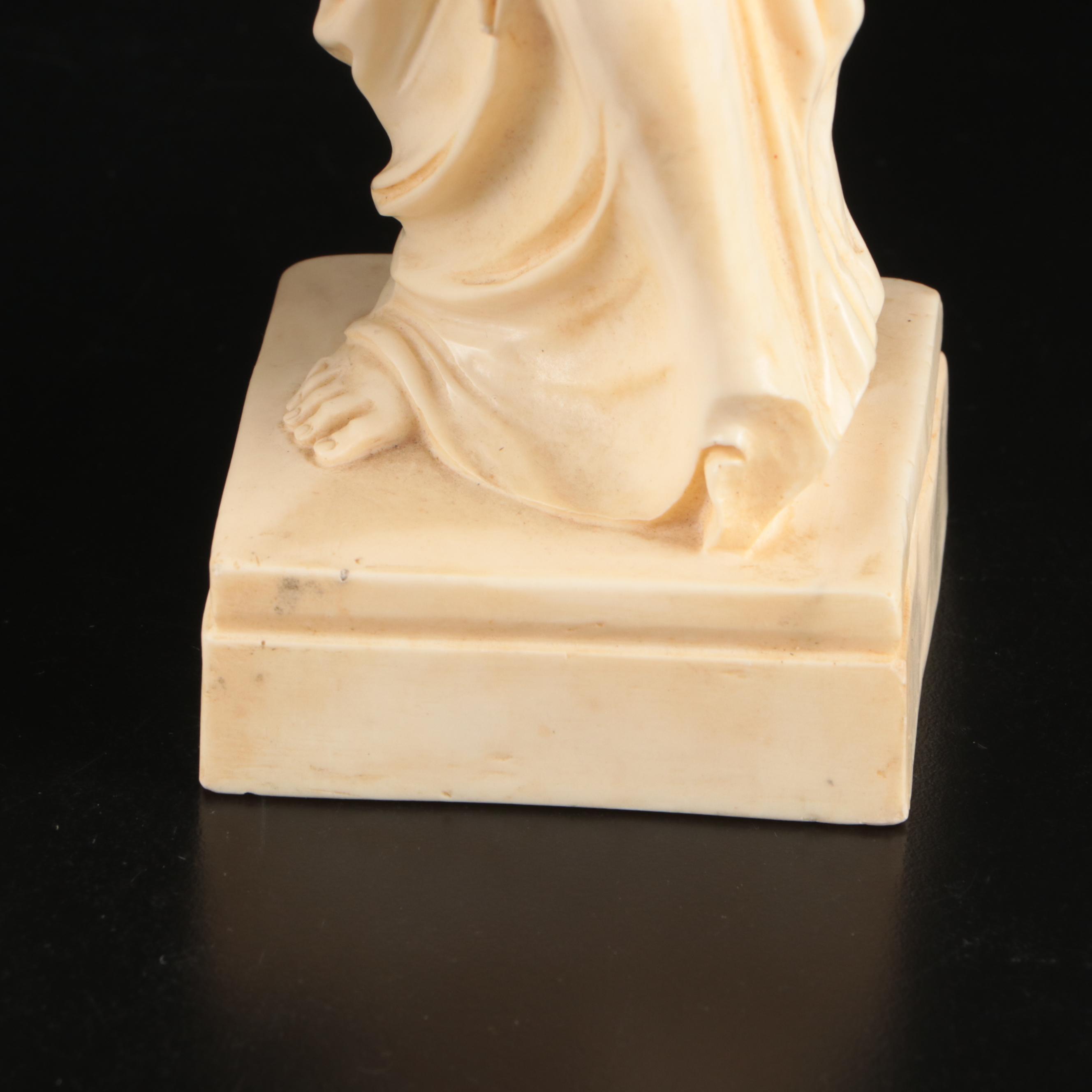Replica "Venus de Milo" Resin Sculptures with "The Thinker" Resin Sculpture