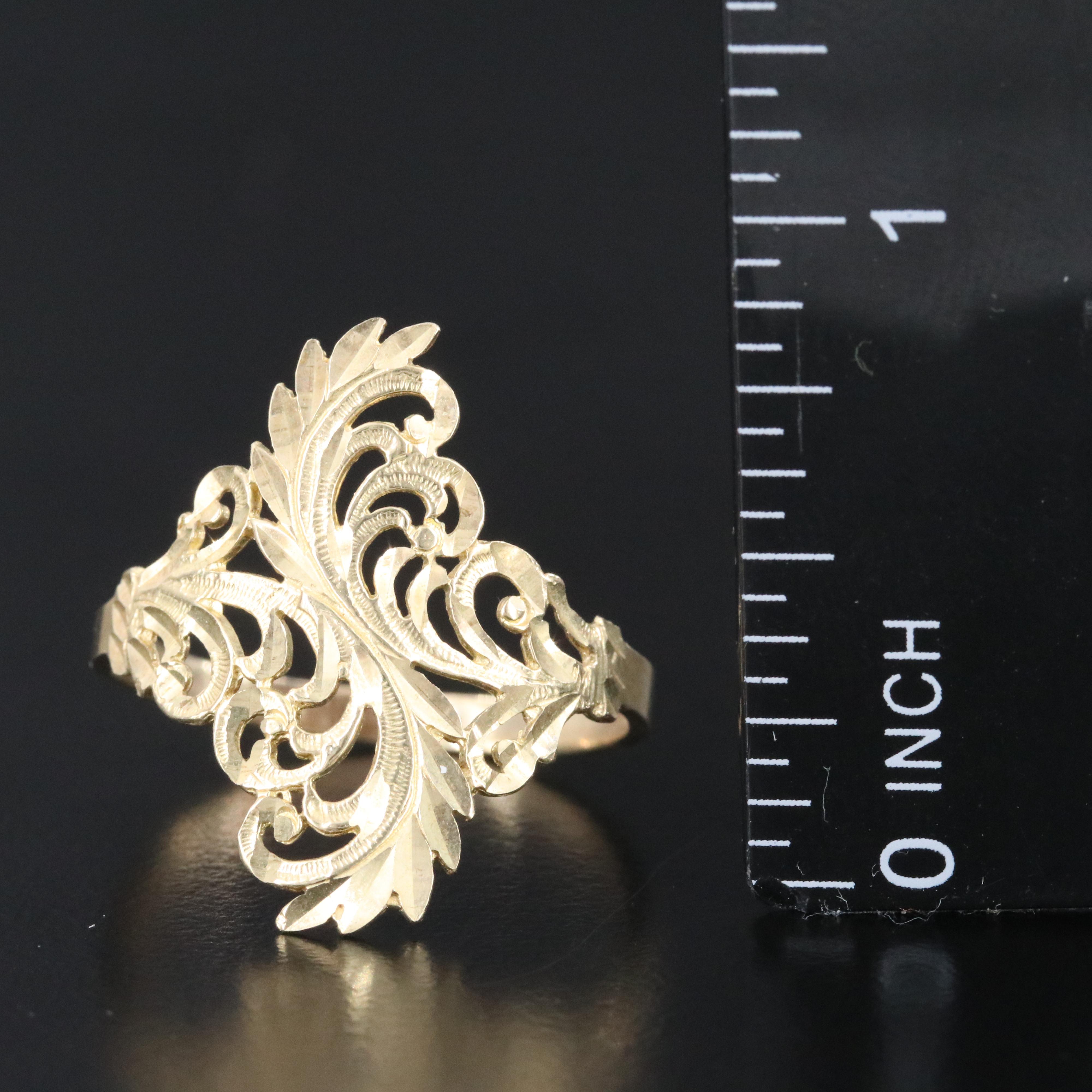 10K Floral Spray Ring