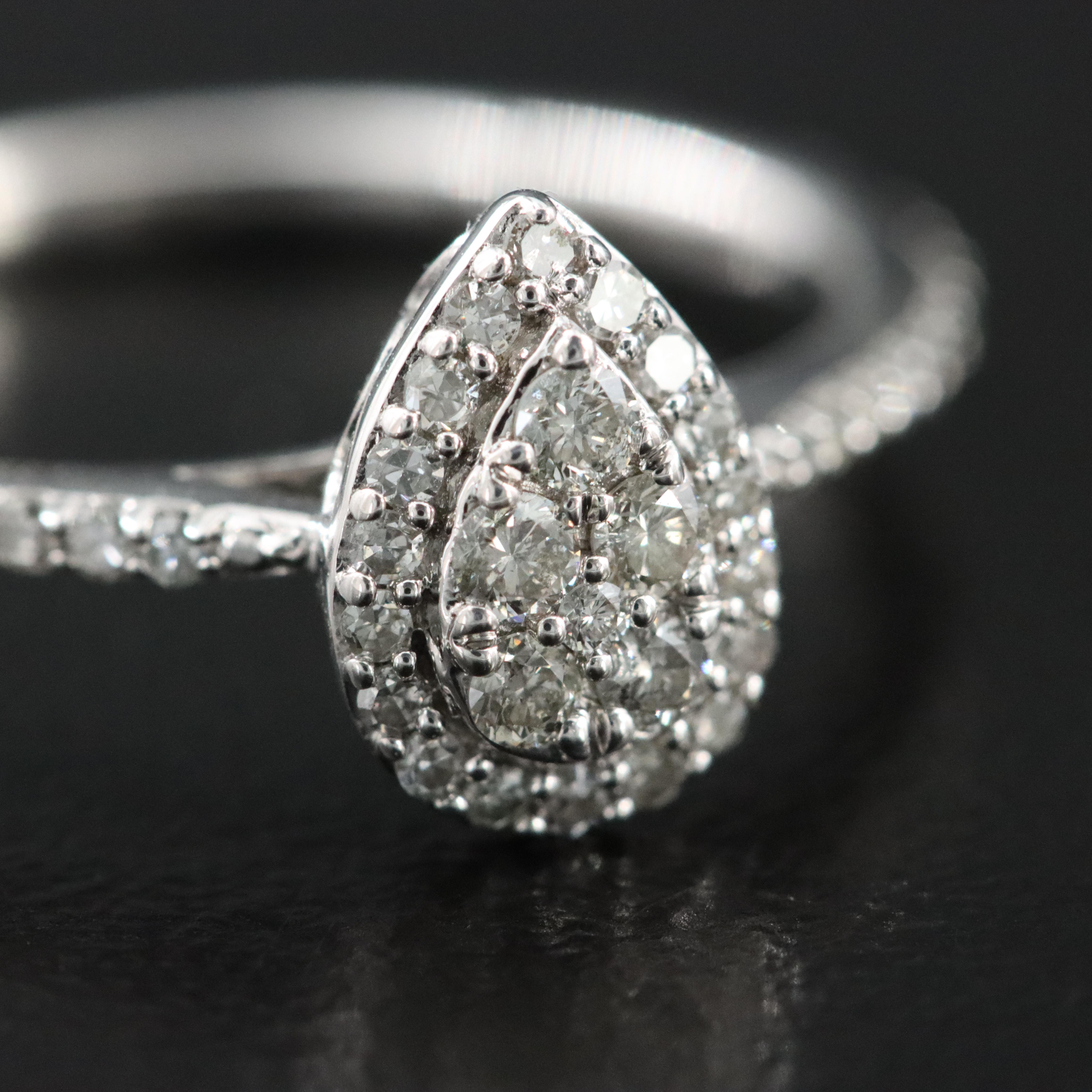 10K 0.32 CTW Diamond Ring