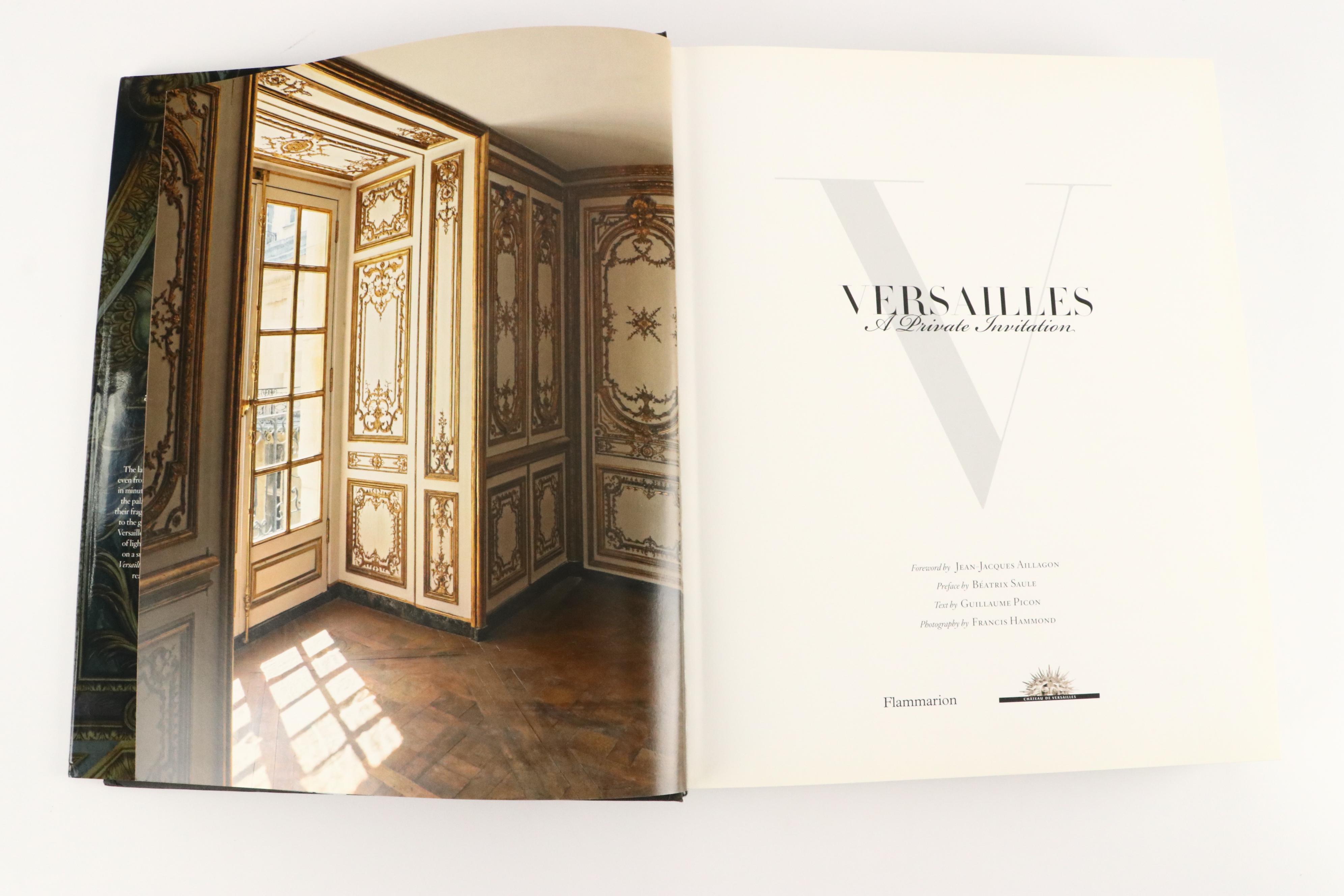 "Palaces of Naples" and More European Royalty Nonfiction Books