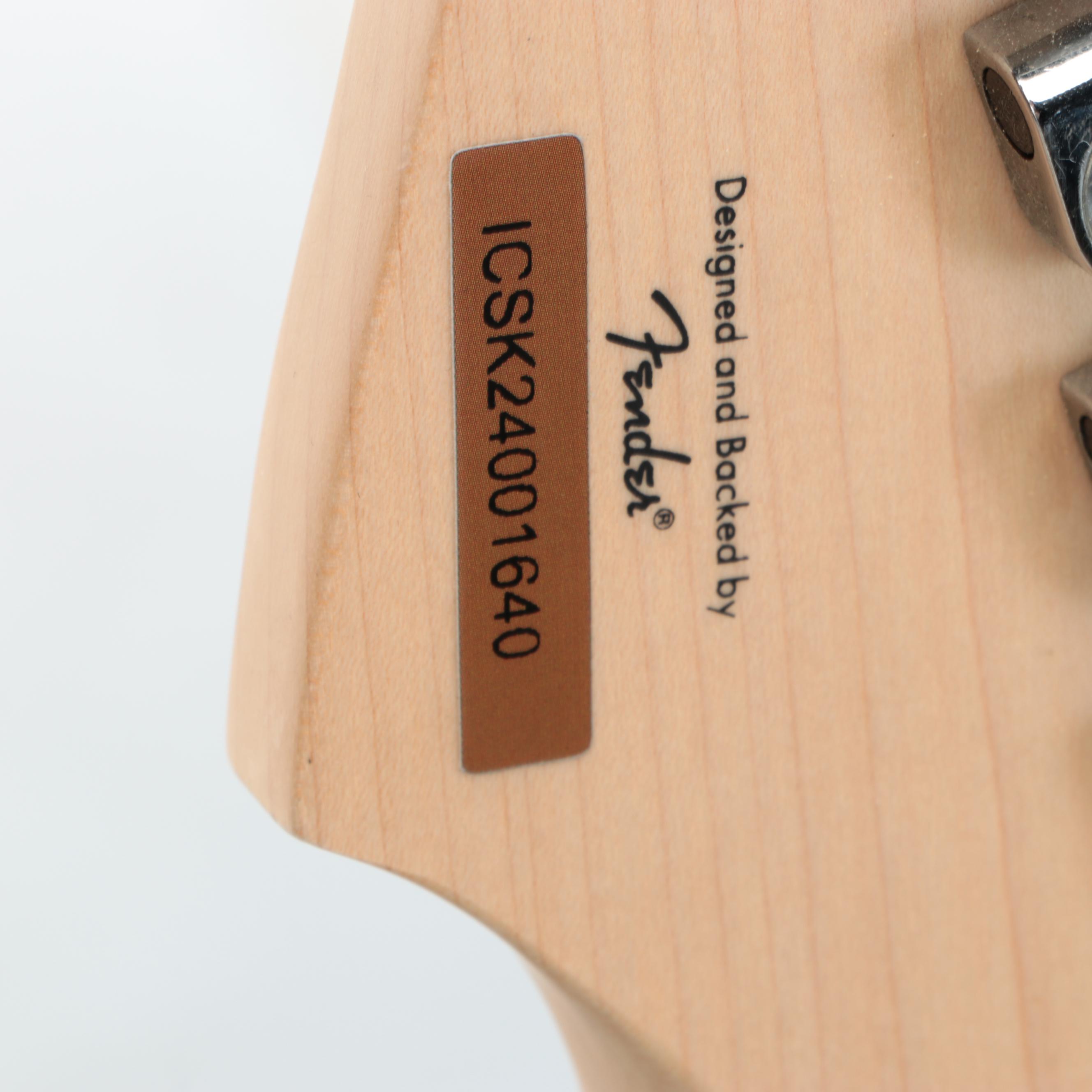 Squier by Fender Sonic Stratocaster Ultraviolet Solid Body Electric Guitar