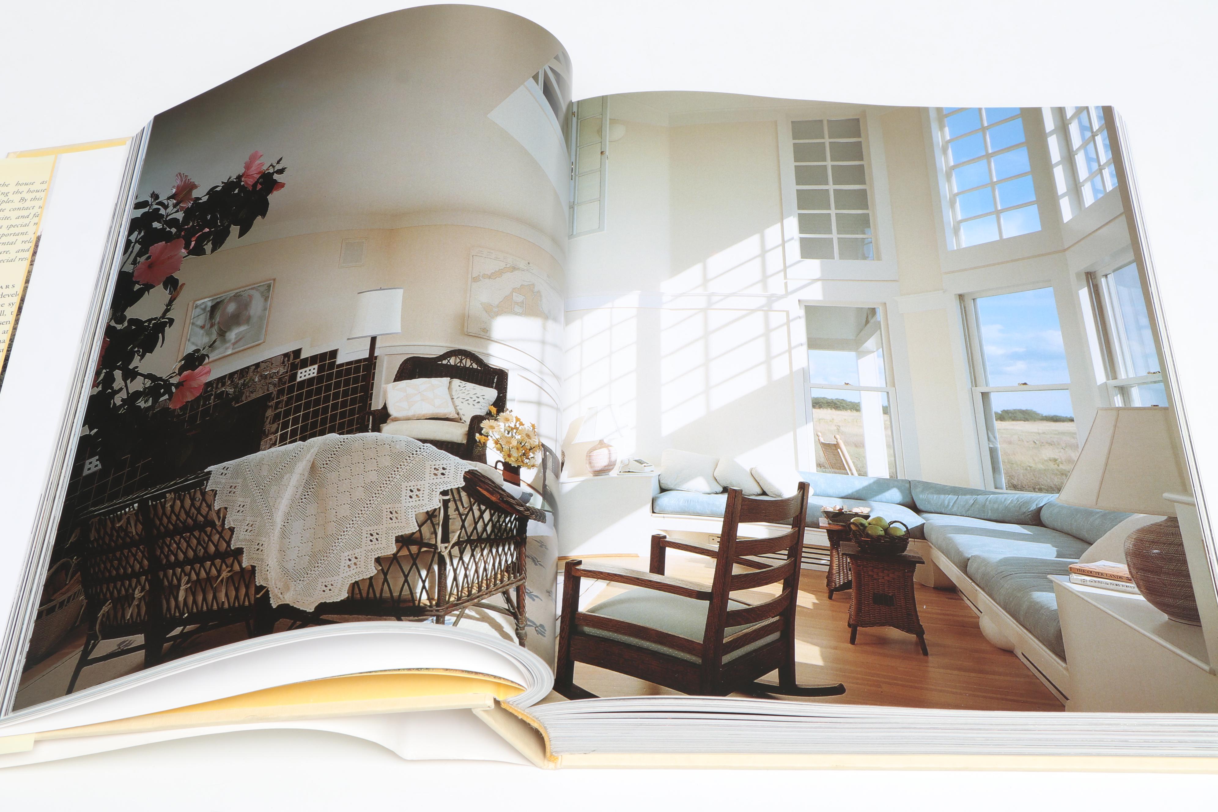 "Houses," "The Distinctive Home," and More Home Architecture Books