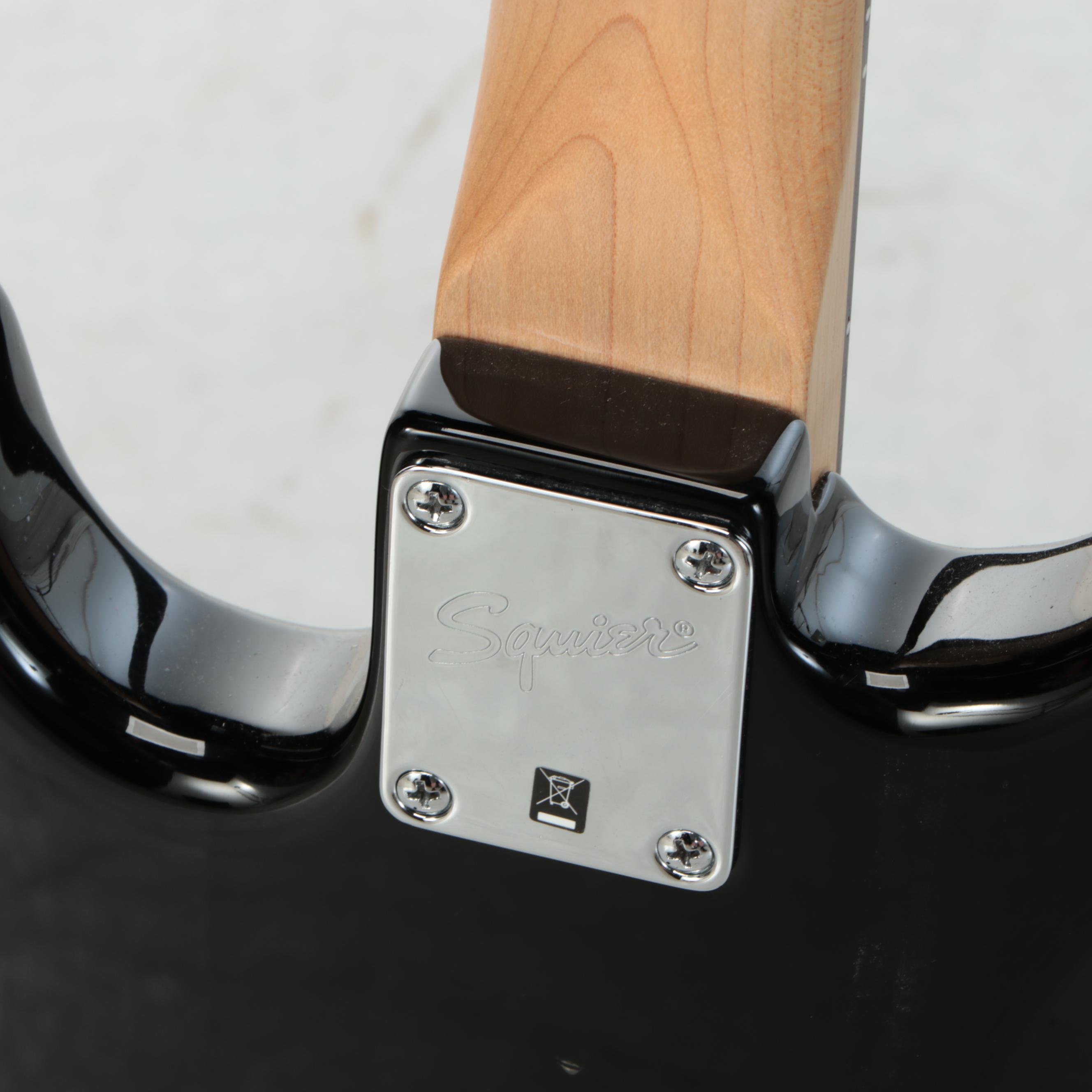 Fender Squier Affinity Mini Stratocaster Right-Handed Electric Guitar