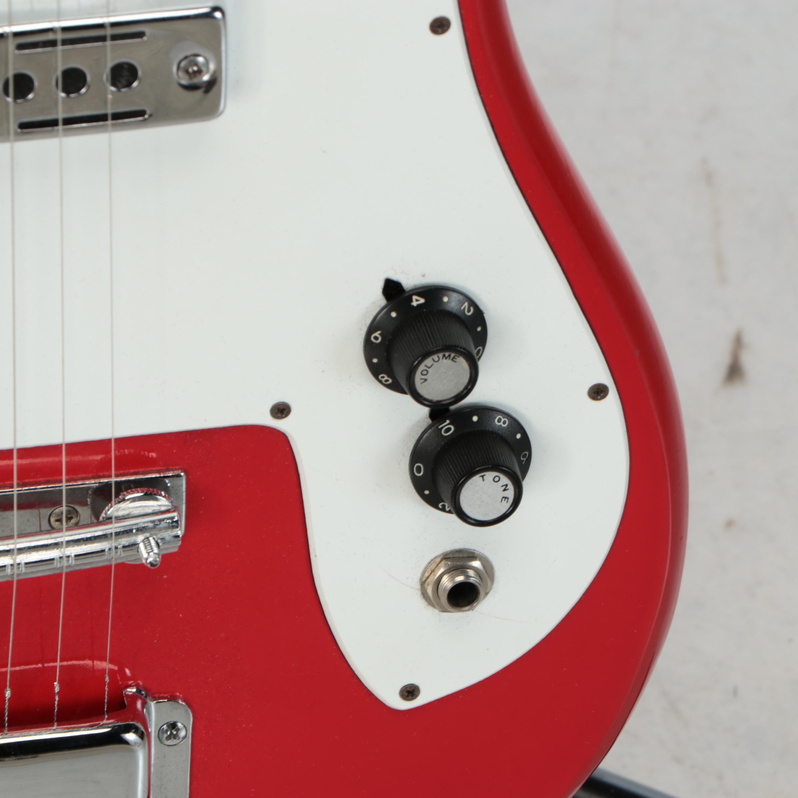 Kay E100 Tulip Style Right-Handed Electric Guitar