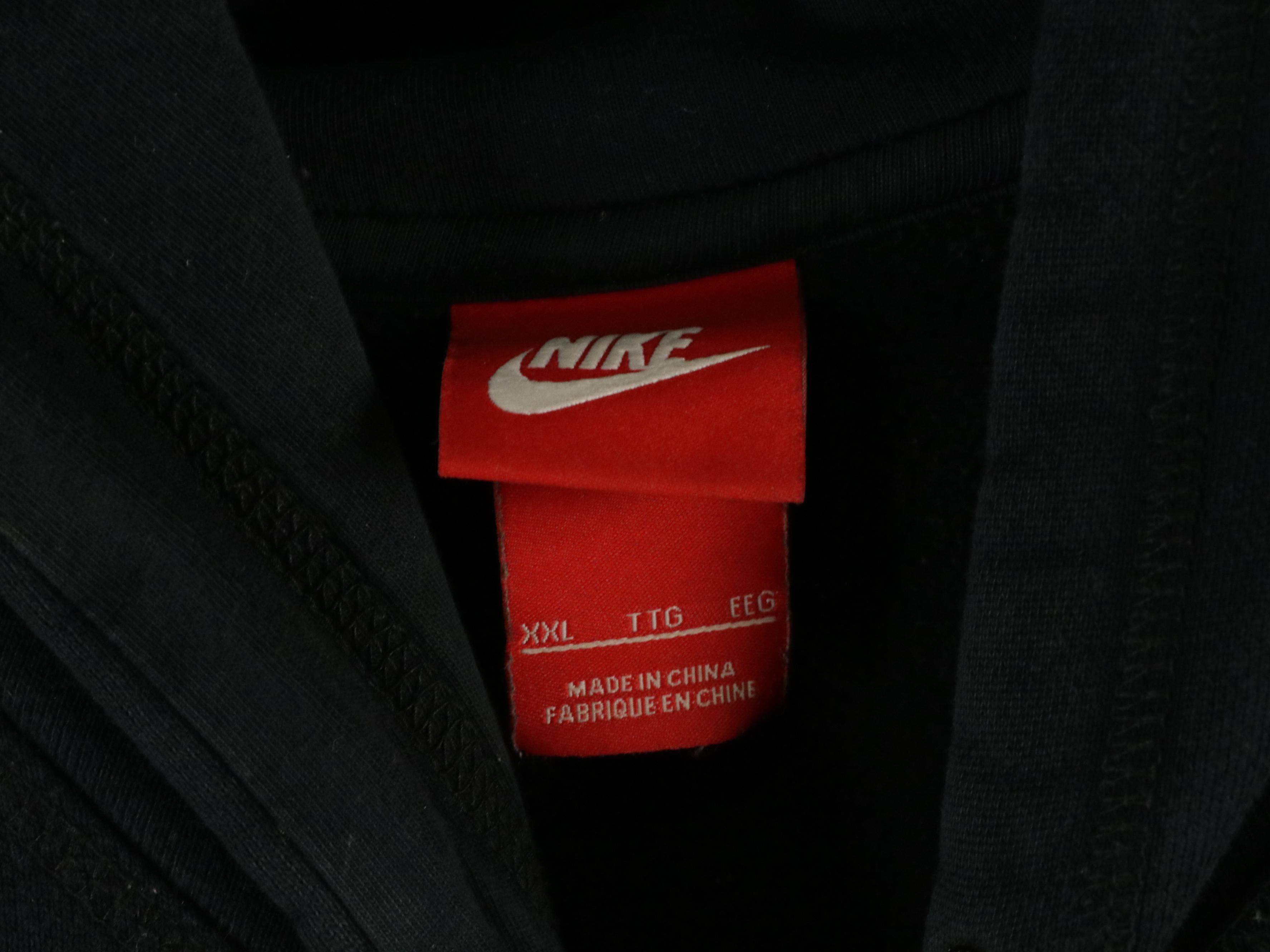 Men's Nike Graphic T-Shirts, Florida Gators and Chicago Bulls Tees, and More